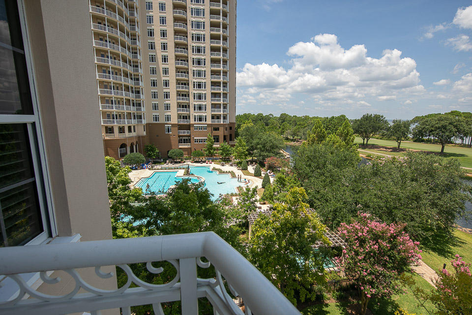 ONE WATER PLACE AT KELLY PLANTATION - Residential