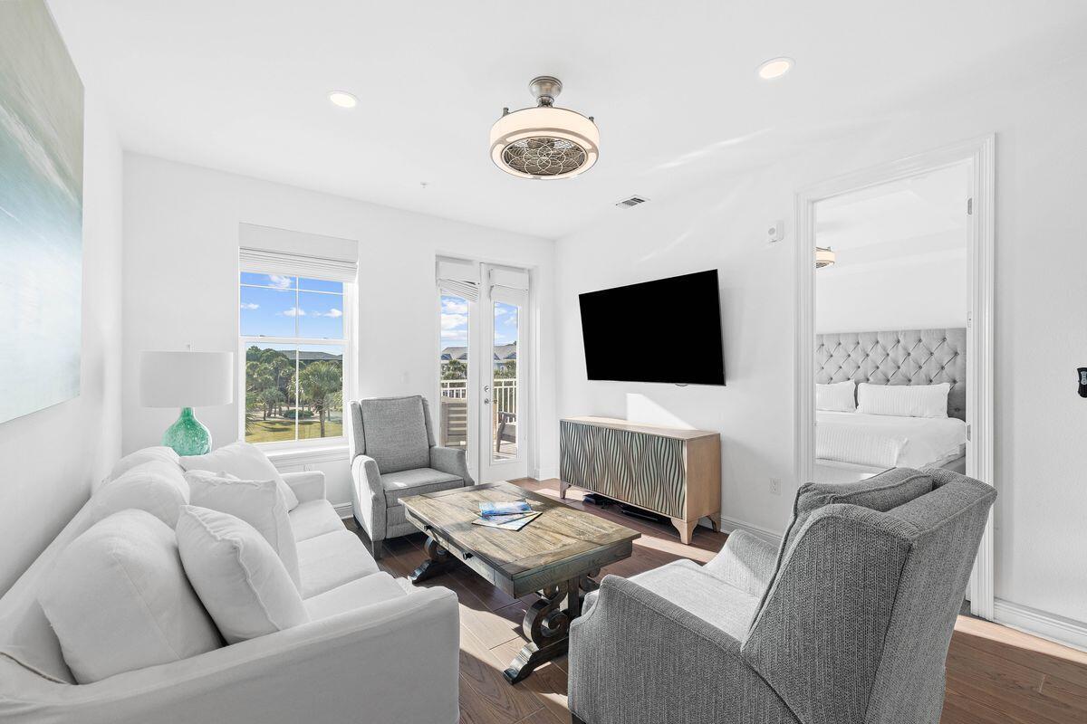 GULF PLACE RESIDENCES - Residential