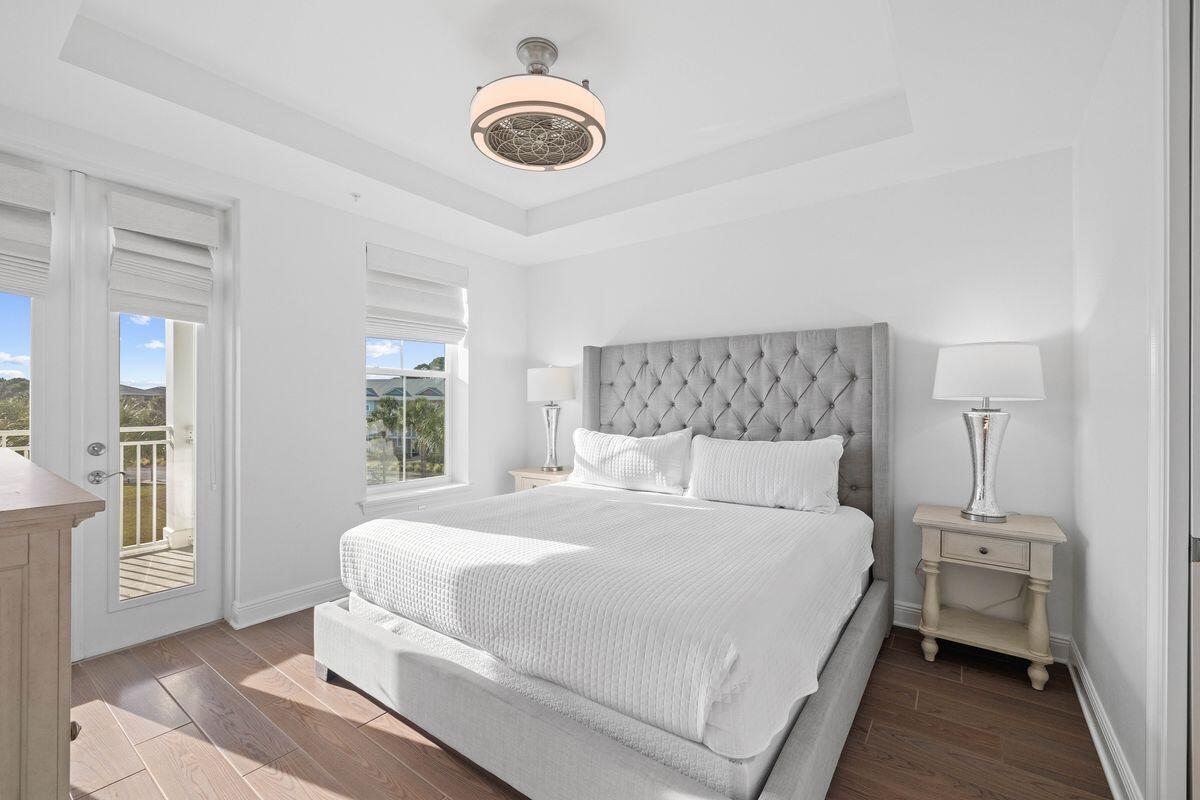 GULF PLACE RESIDENCES - Residential