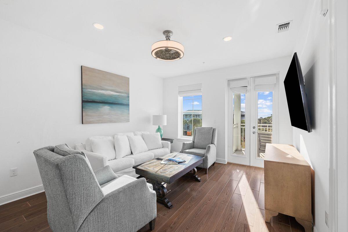 GULF PLACE RESIDENCES - Residential