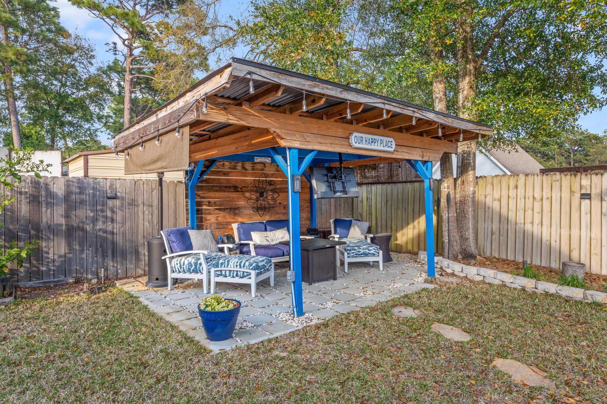 RAINTREE ESTATES - Residential