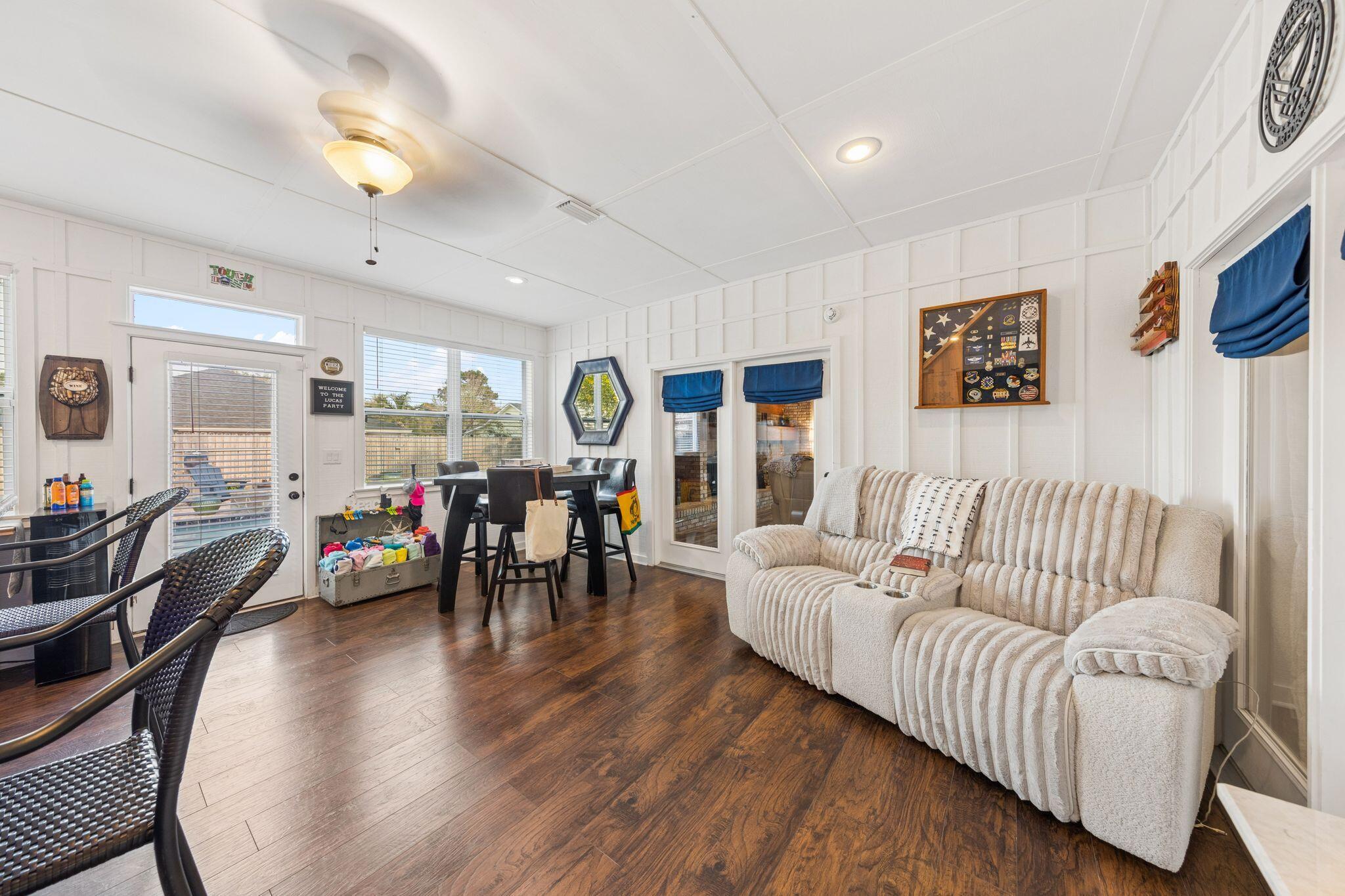 RAINTREE ESTATES - Residential