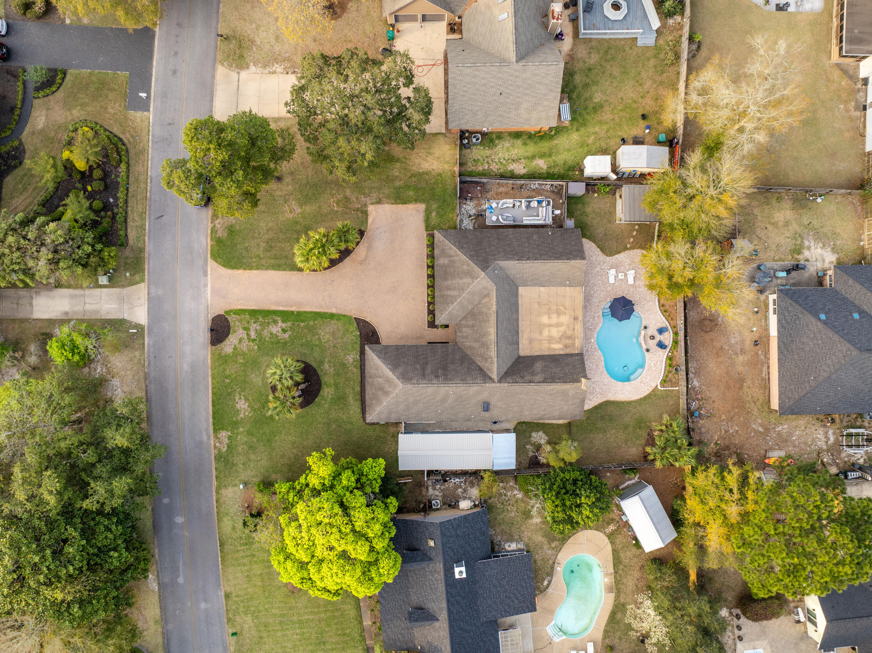 RAINTREE ESTATES - Residential