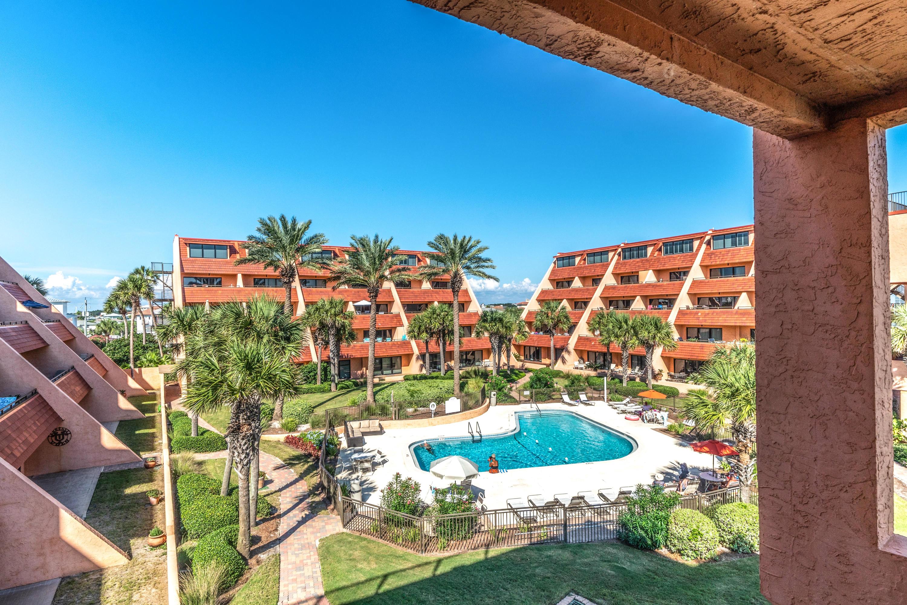 AEGEAN CONDO - Residential