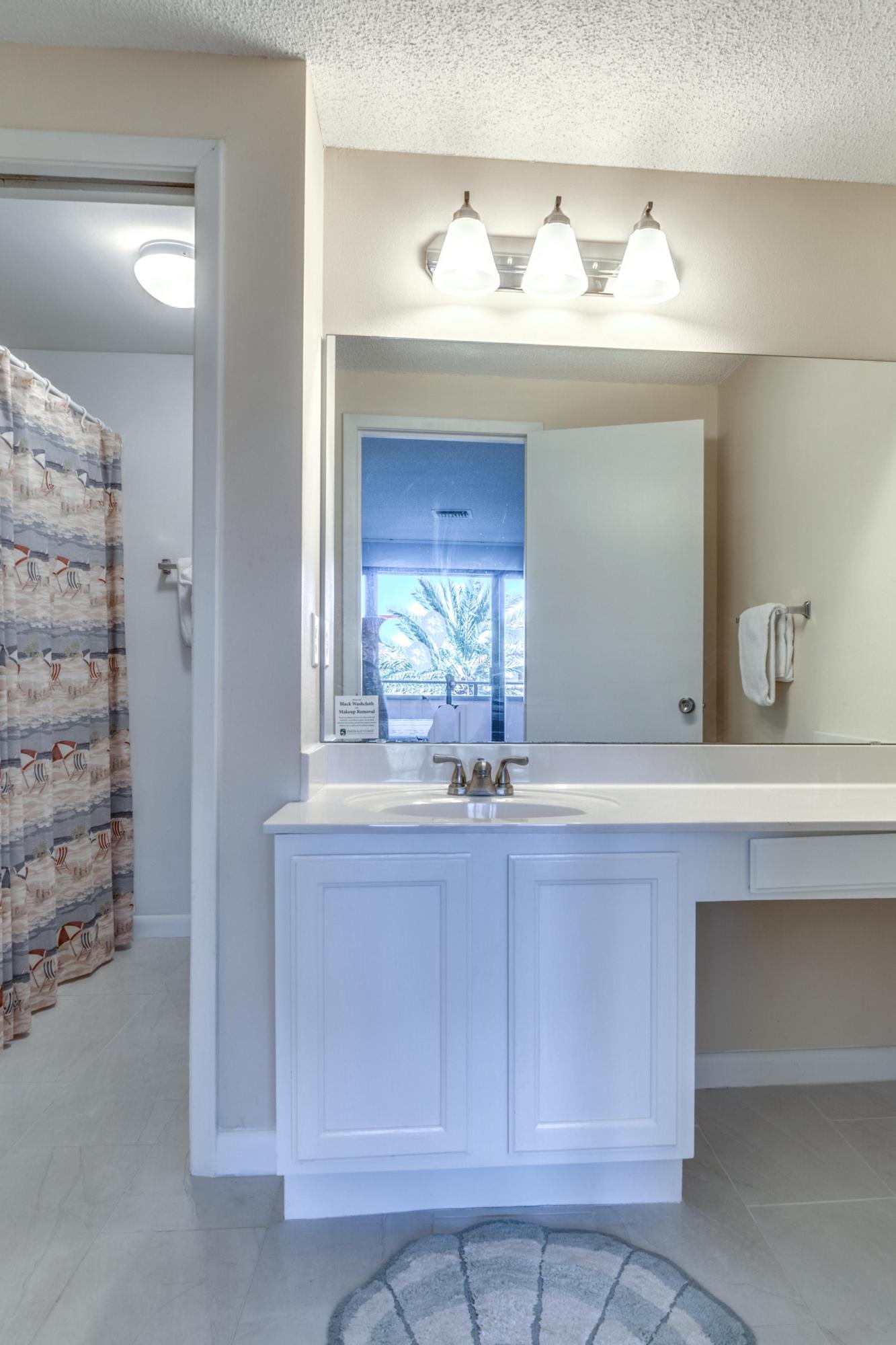 AEGEAN CONDO - Residential
