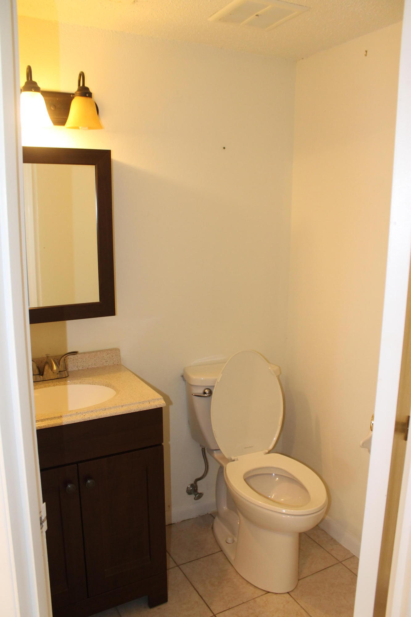 VALENCIA ARMS - Residential Lease