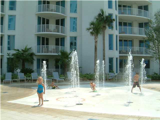 PALMS OF DESTIN (THE) - Residential