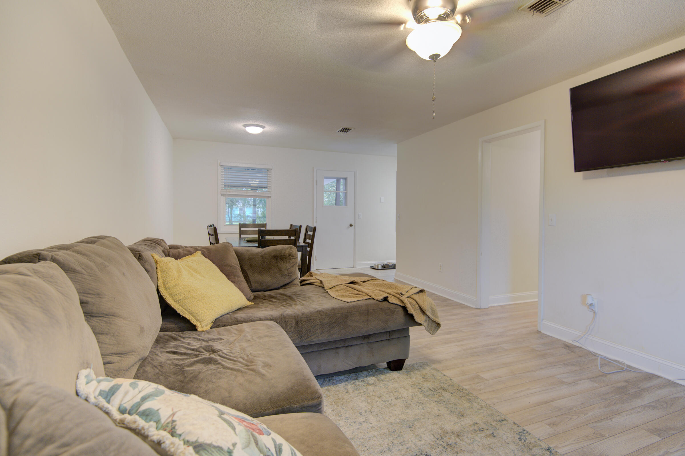 EGLIN HIGHWAY - Residential
