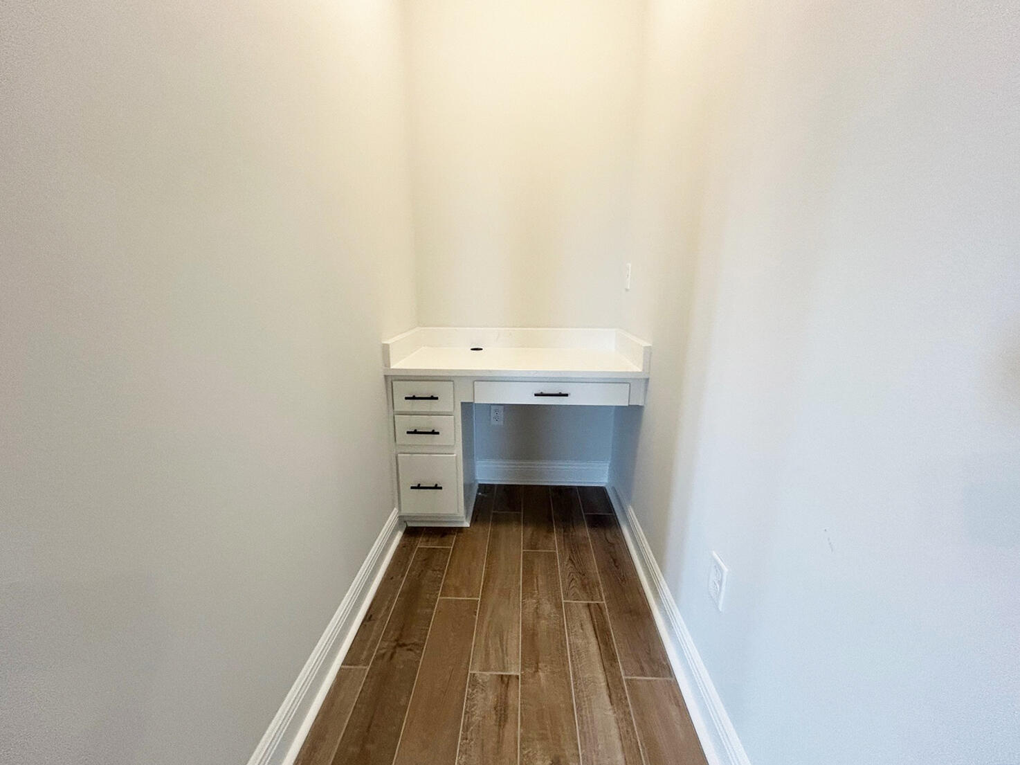 THE BLUFFS AT LAFAYETTE - Residential