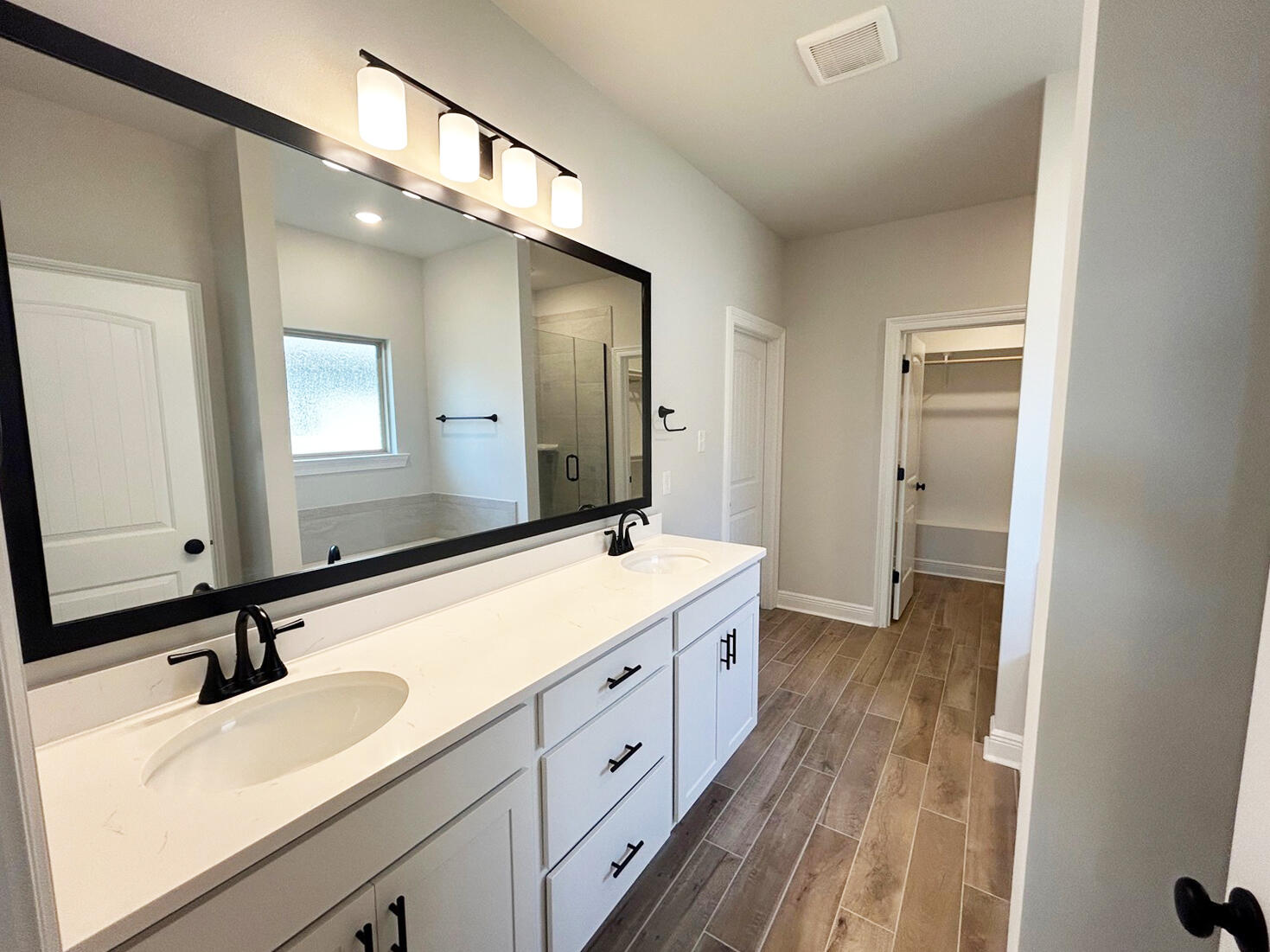 THE BLUFFS AT LAFAYETTE - Residential