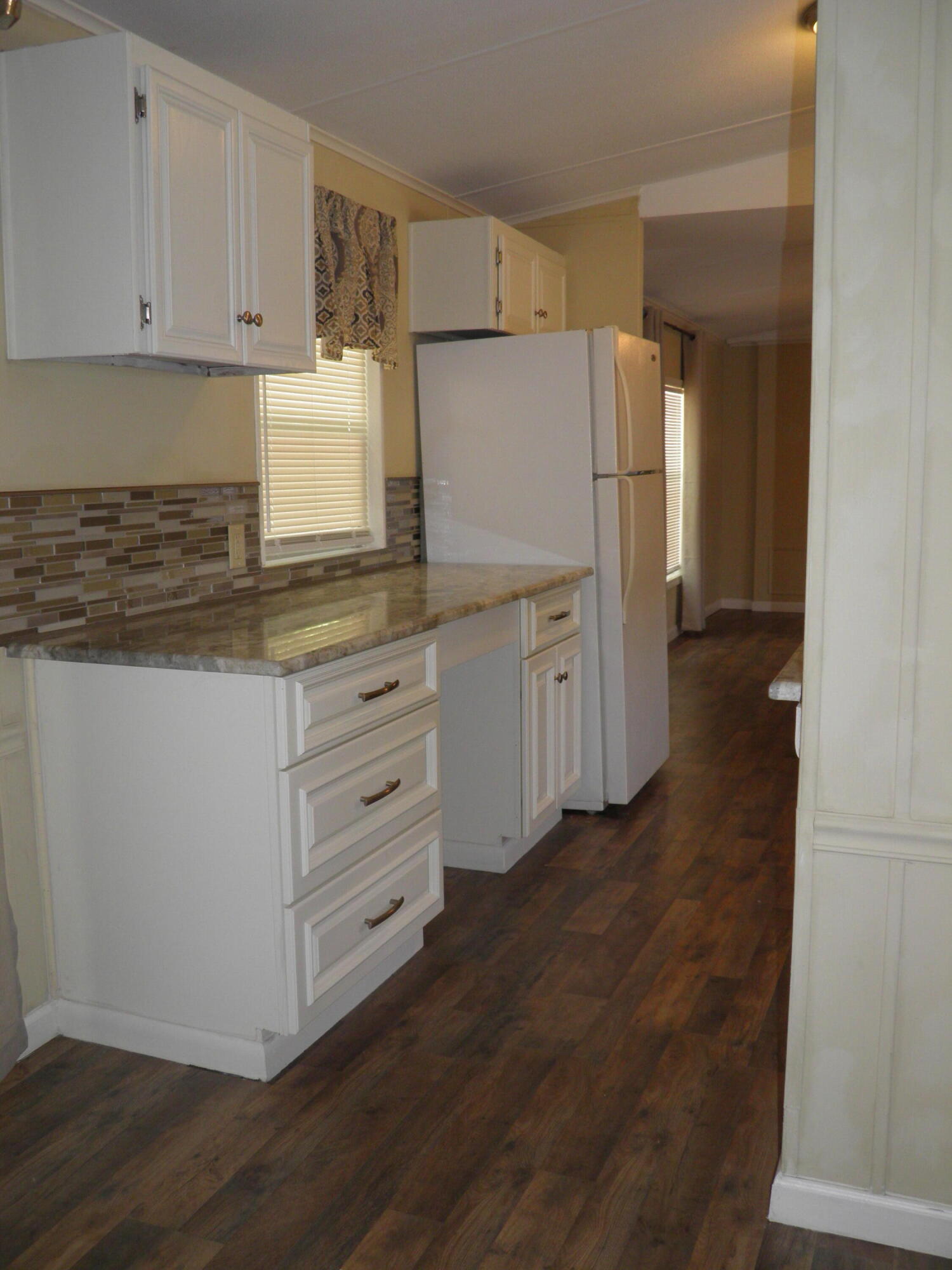 NO RECORDED SUBDIVISION - Residential Lease