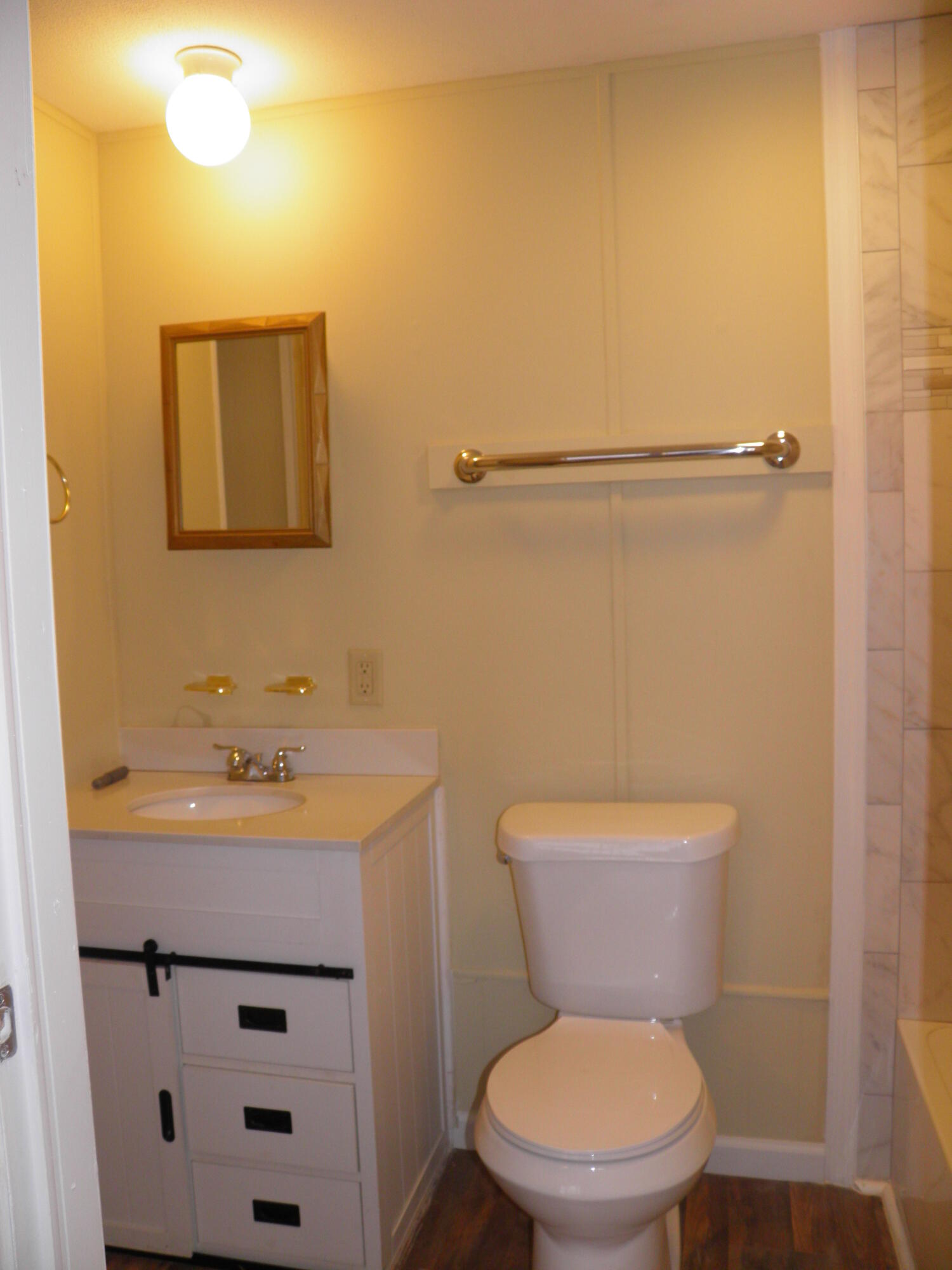 NO RECORDED SUBDIVISION - Residential Lease