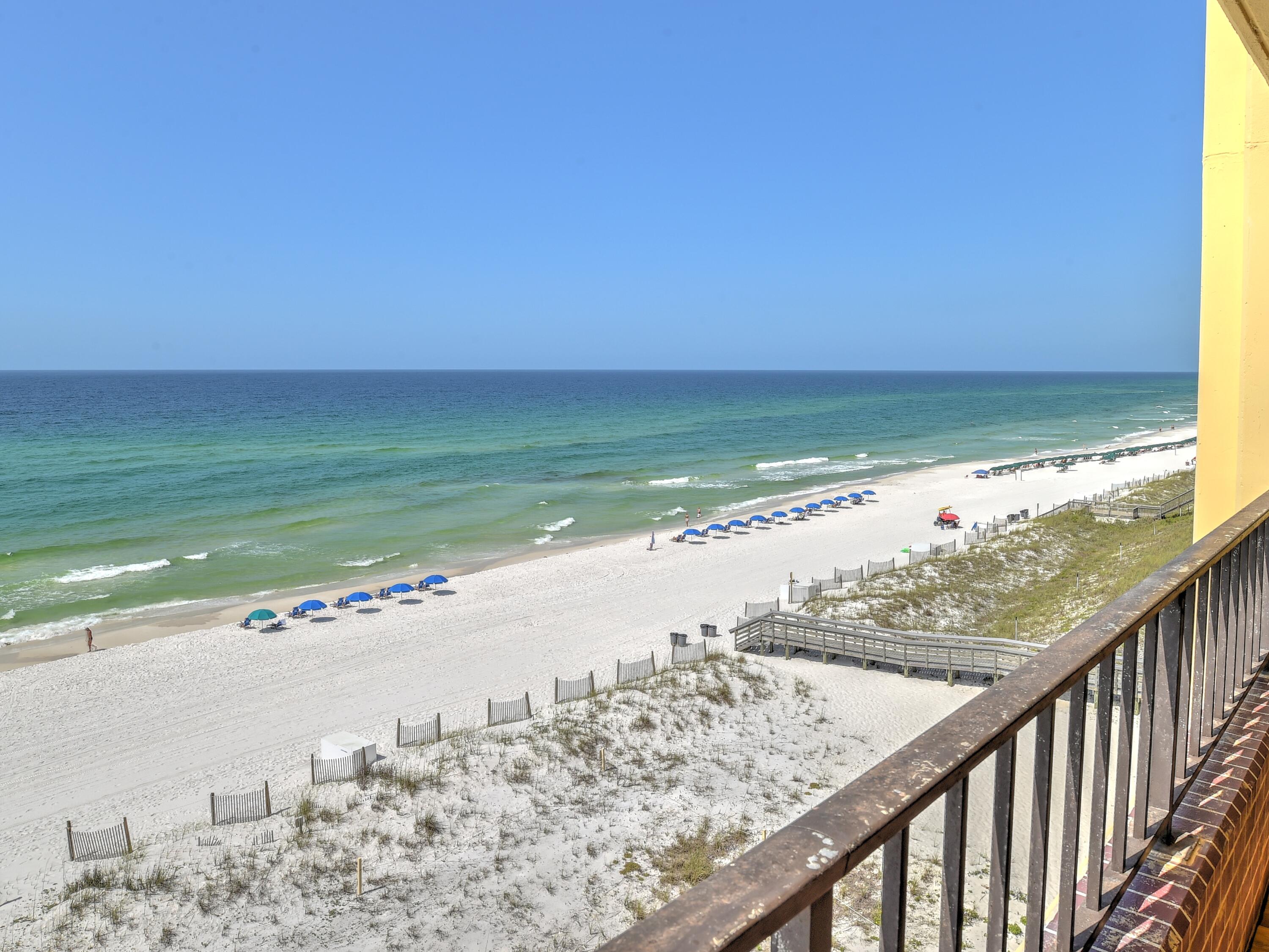 Surf Dweller Condomiiums - Residential