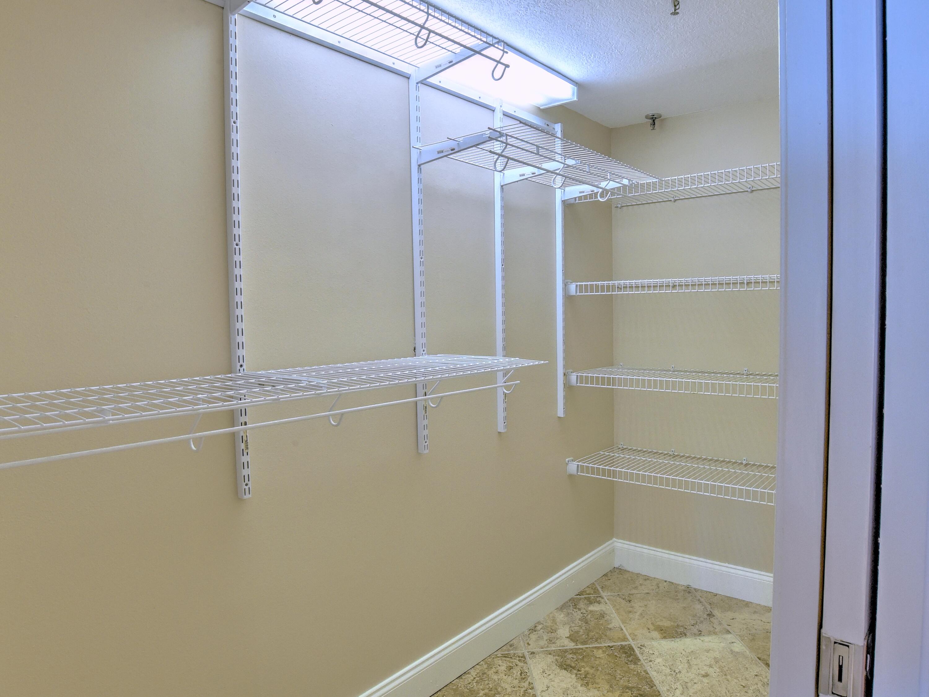 Surf Dweller Condomiiums - Residential