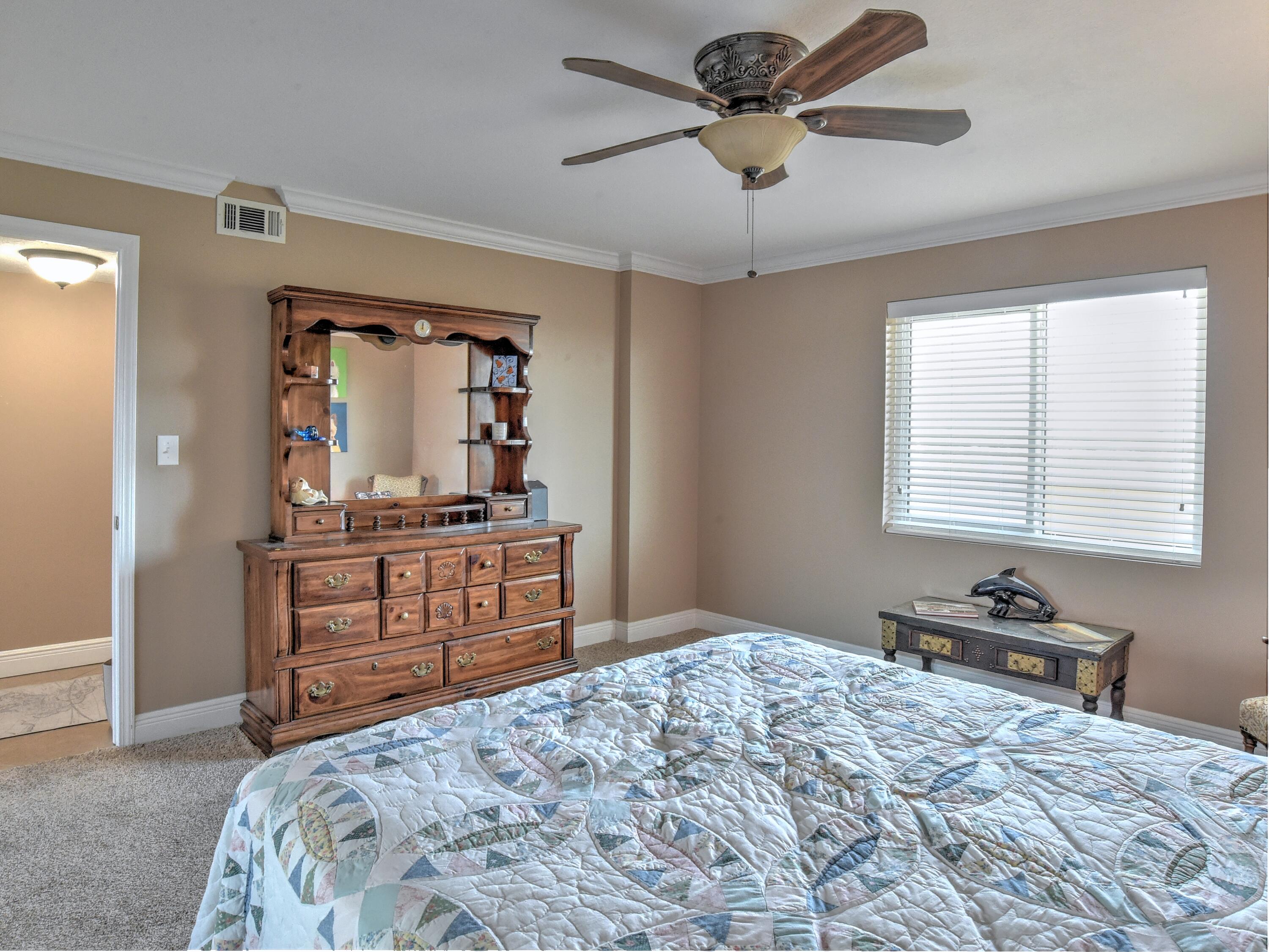 Surf Dweller Condomiiums - Residential