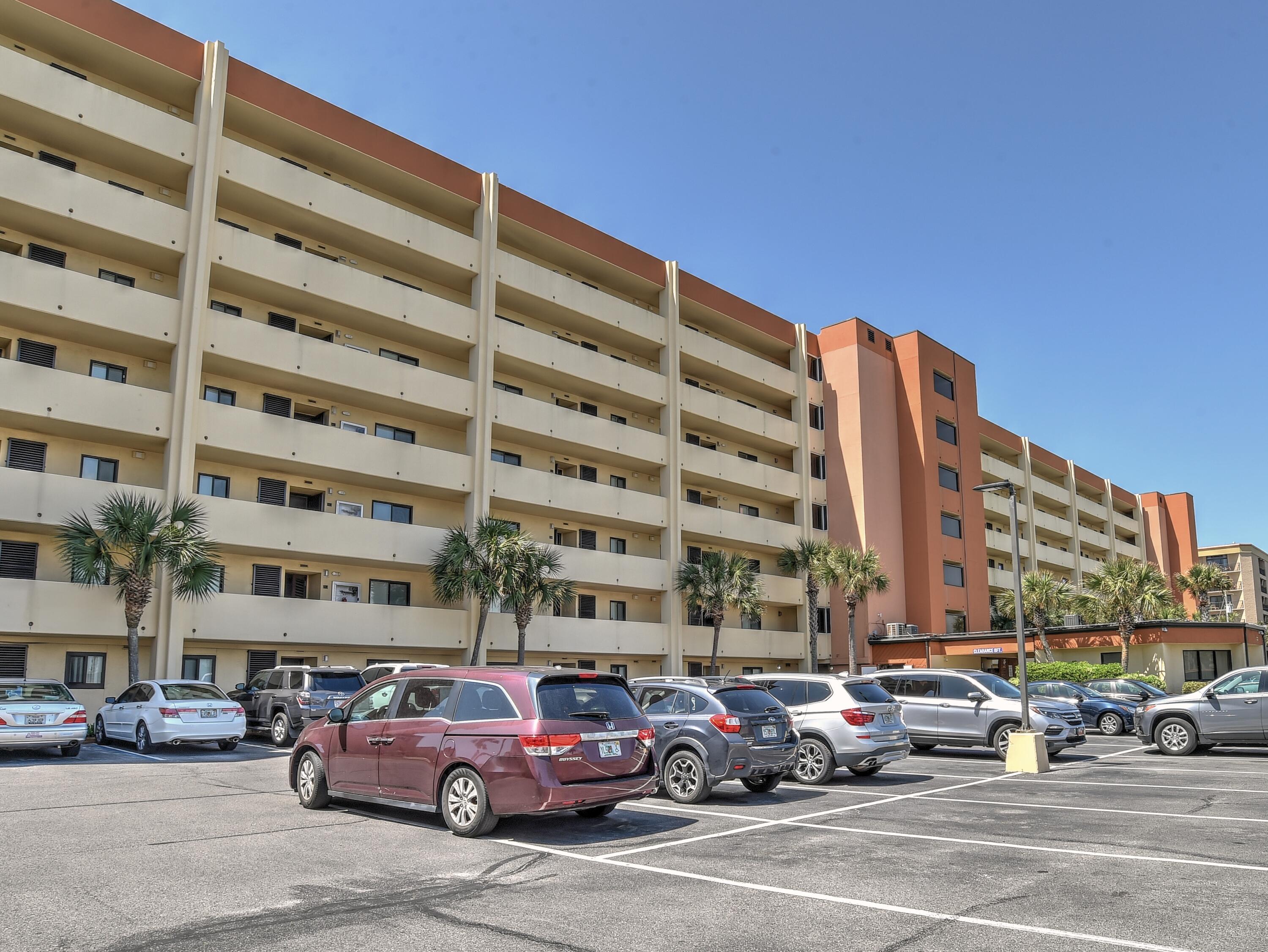 Surf Dweller Condomiiums - Residential