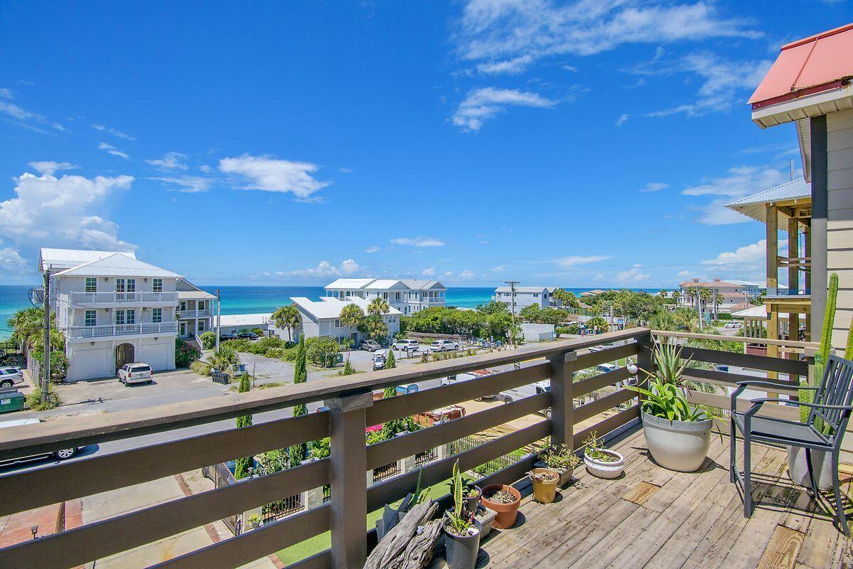 GULF LAKE BEACHES ESTATES - Residential