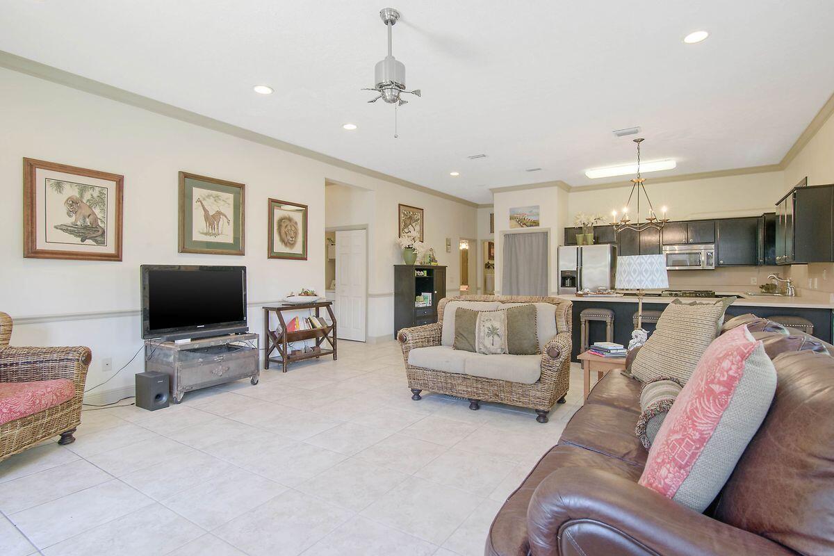 GULF LAKE BEACHES ESTATES - Residential