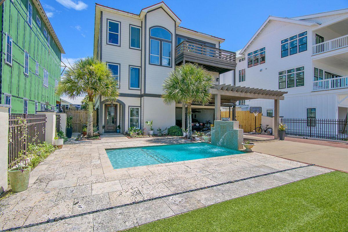 GULF LAKE BEACHES ESTATES - Residential