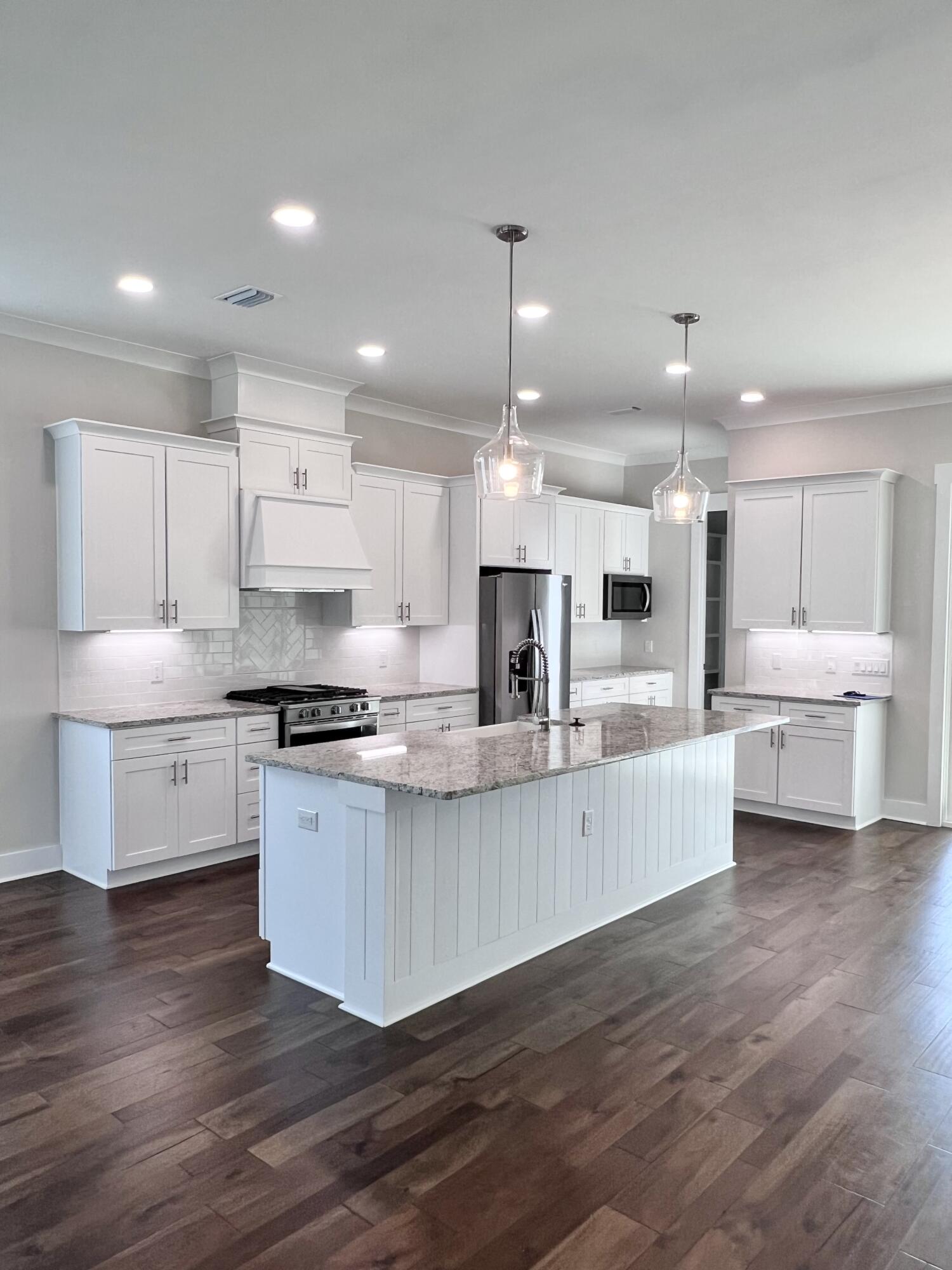 Deer Moss Creek - Residential