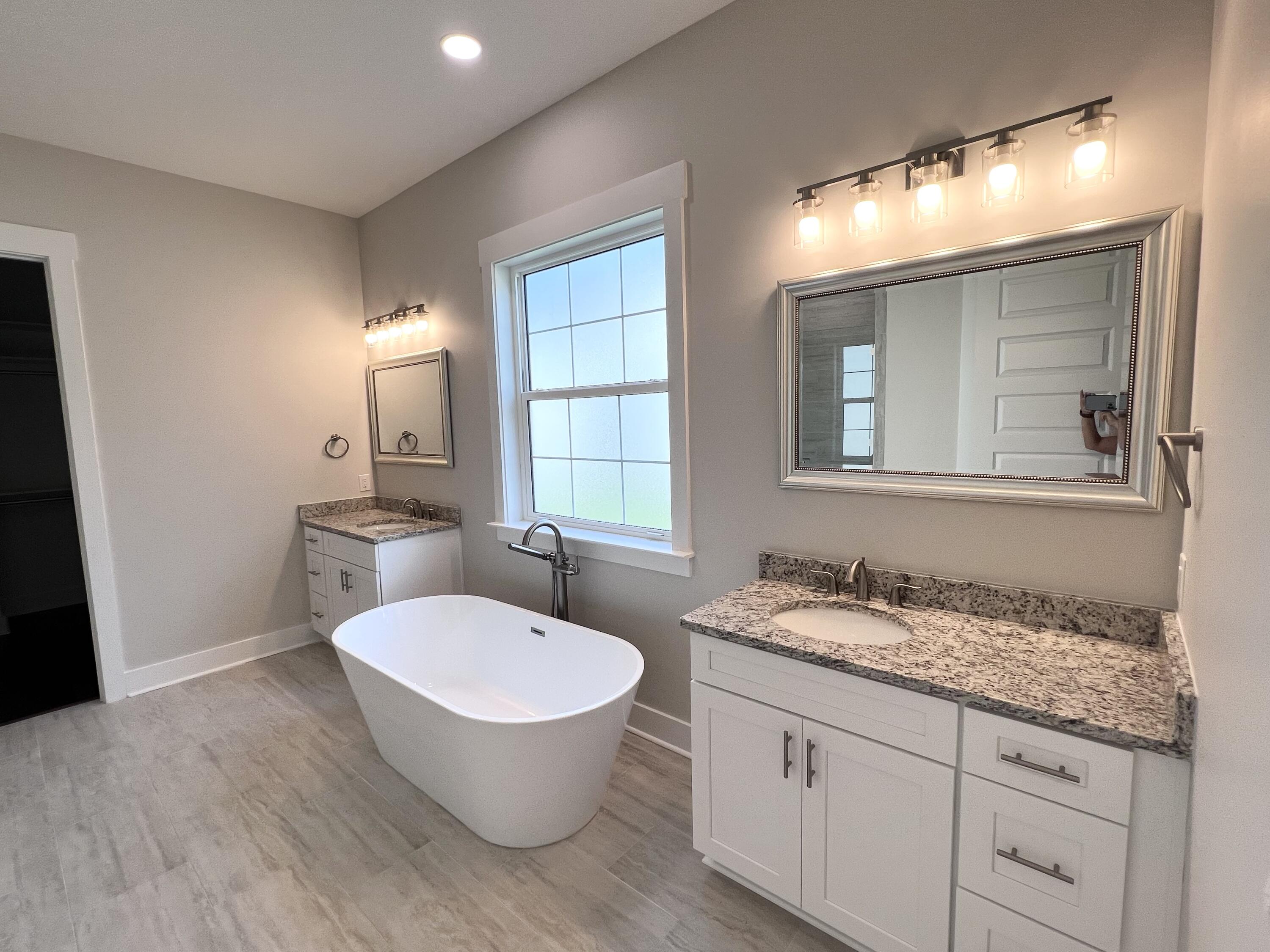 Deer Moss Creek - Residential