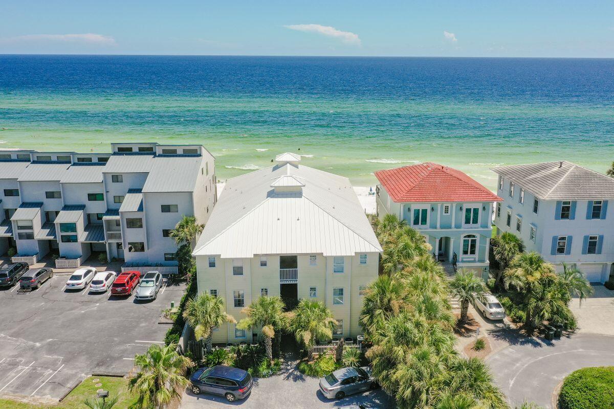 BLUE MOUNTAIN BEACH - Residential