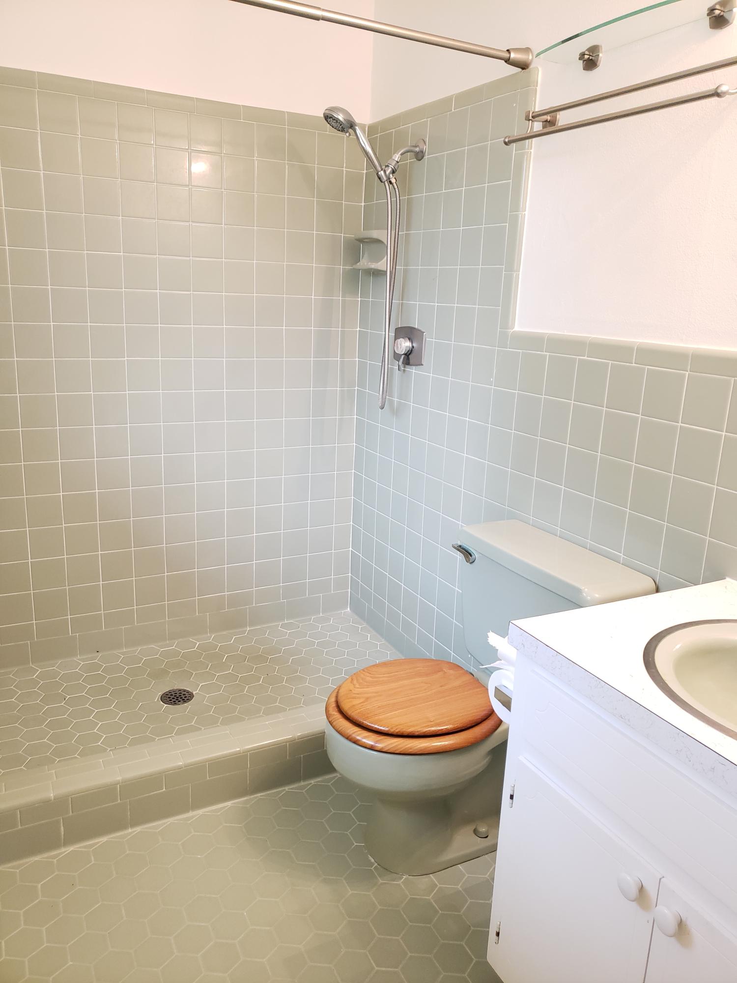 LONGWOOD S/D 4TH ADDN - Residential Lease