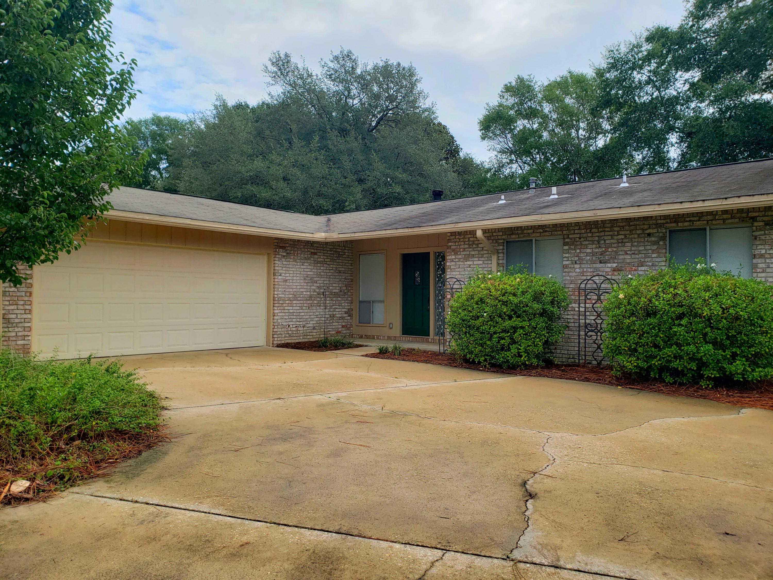 LONGWOOD S/D 4TH ADDN - Residential Lease