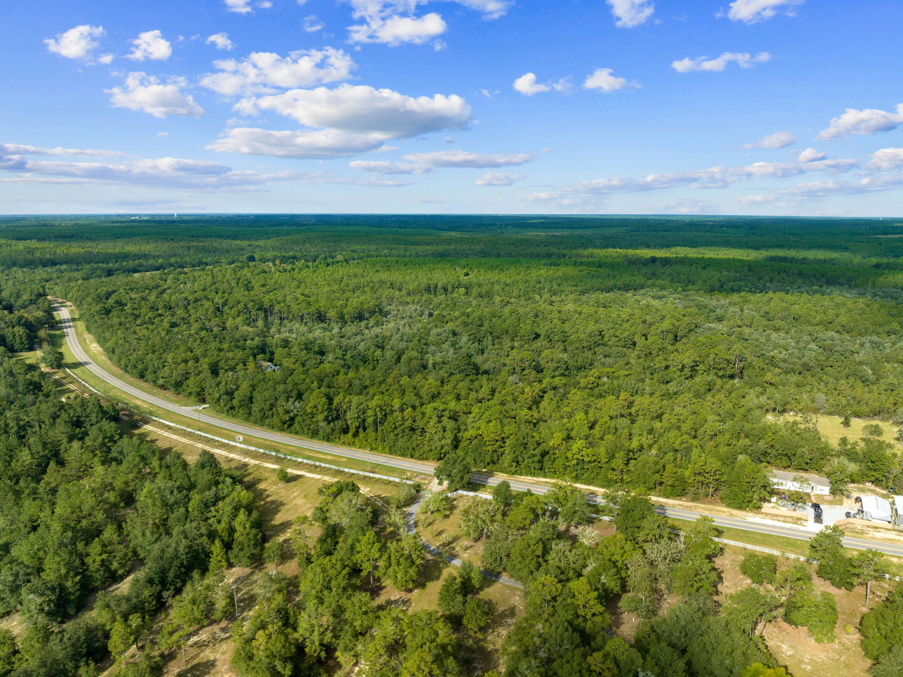 NO RECORDED SUBDIVISION - Land