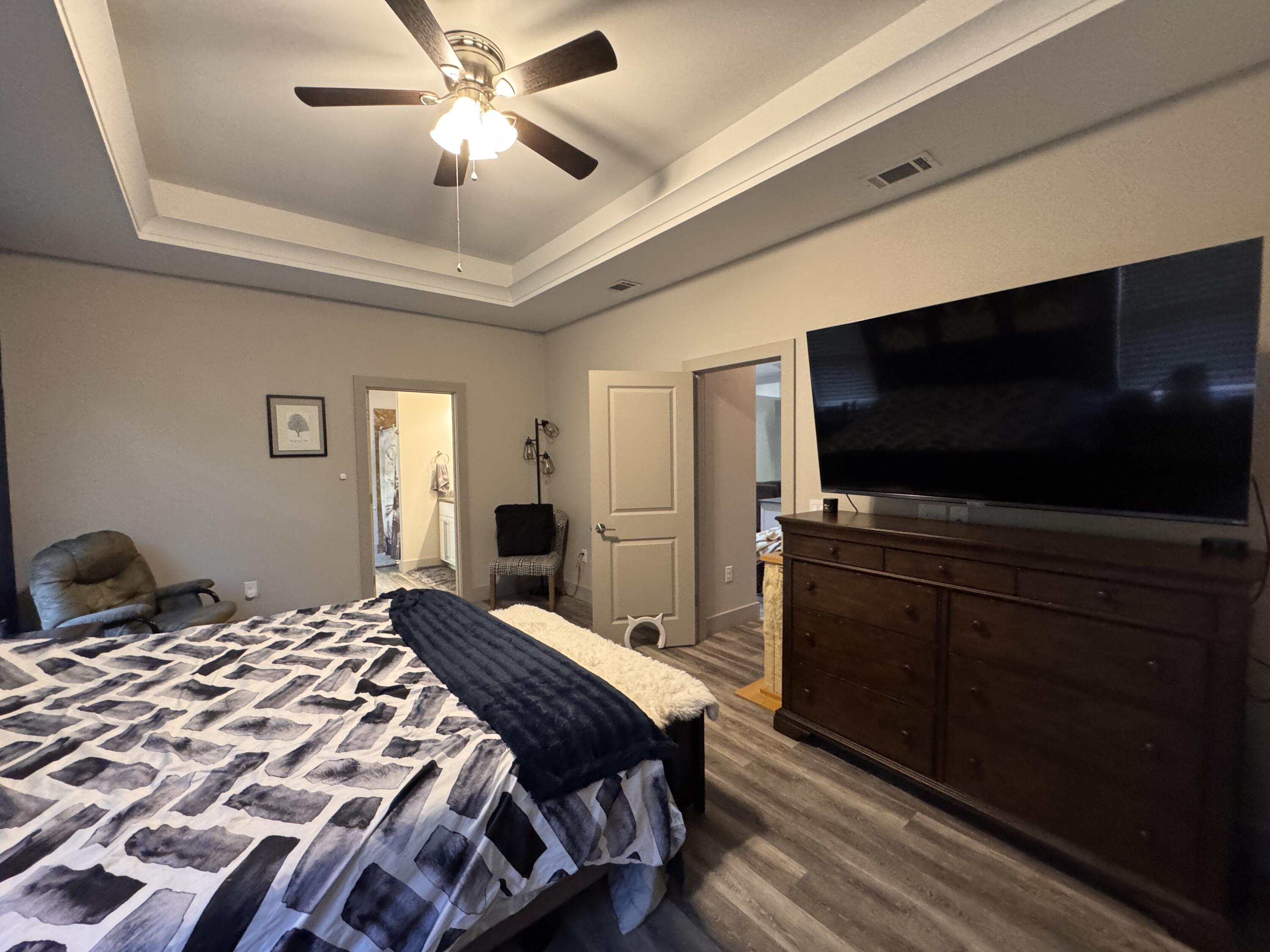 SAVANNAH OAKS - Residential Lease