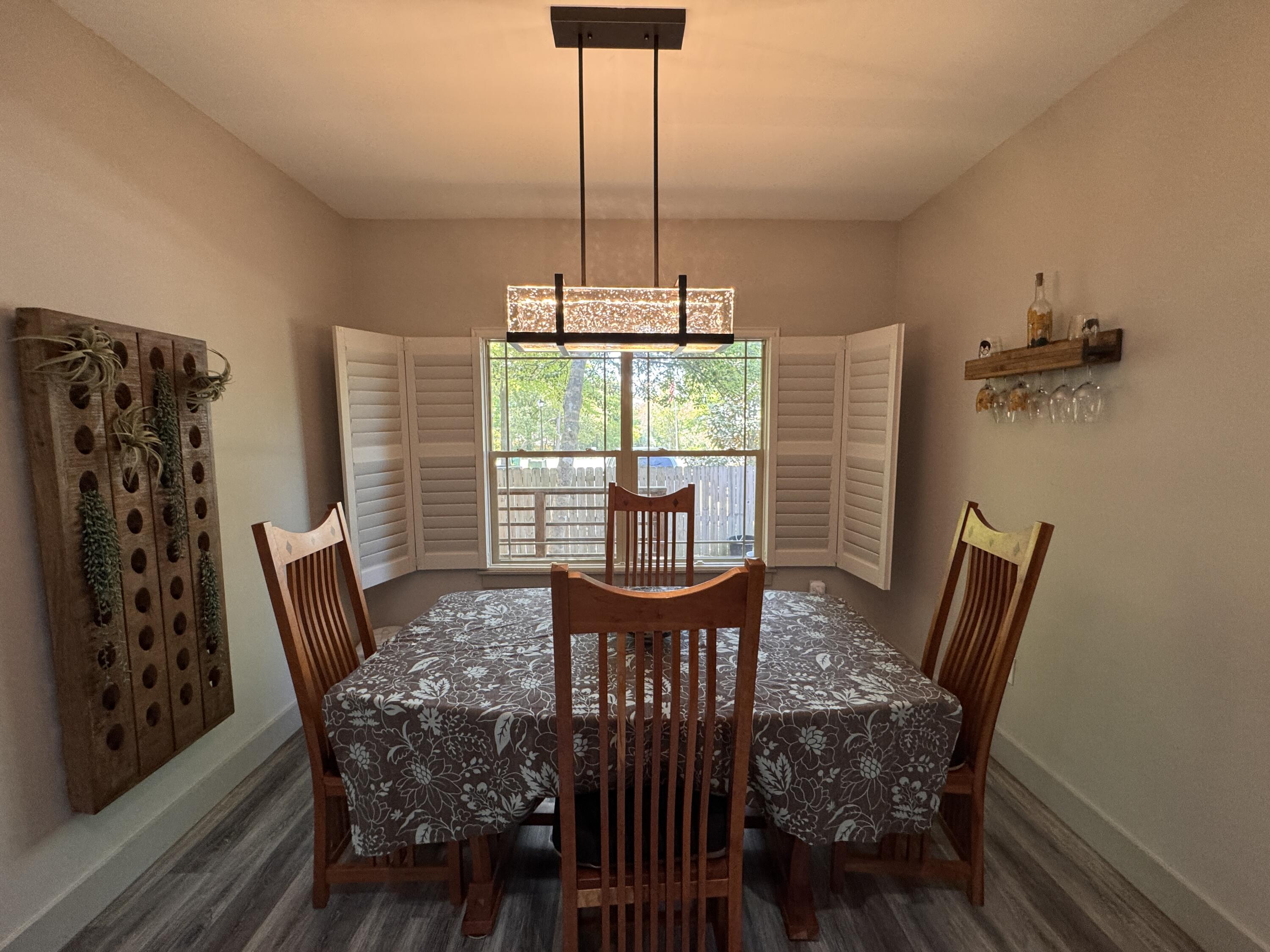 SAVANNAH OAKS - Residential Lease