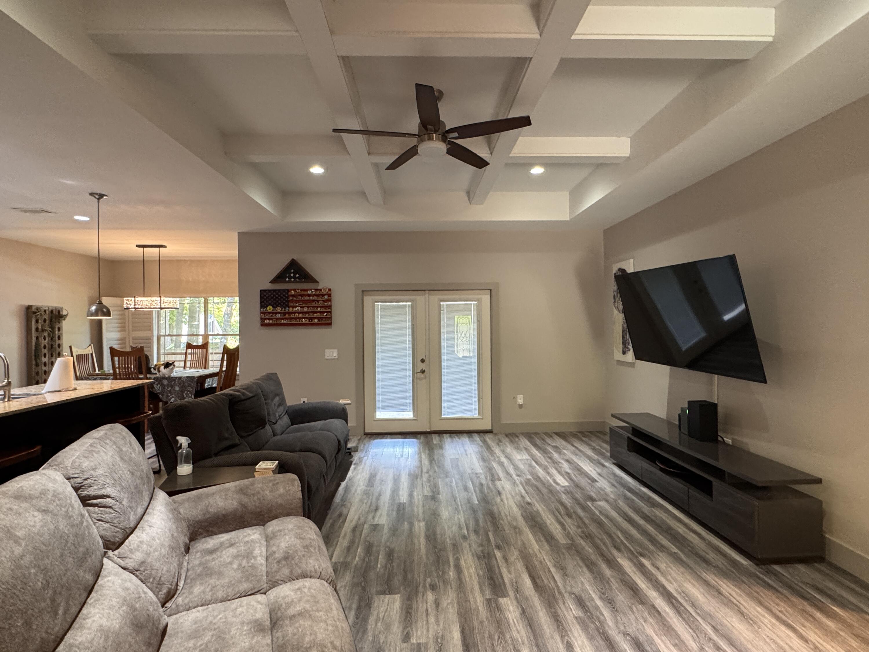 SAVANNAH OAKS - Residential Lease