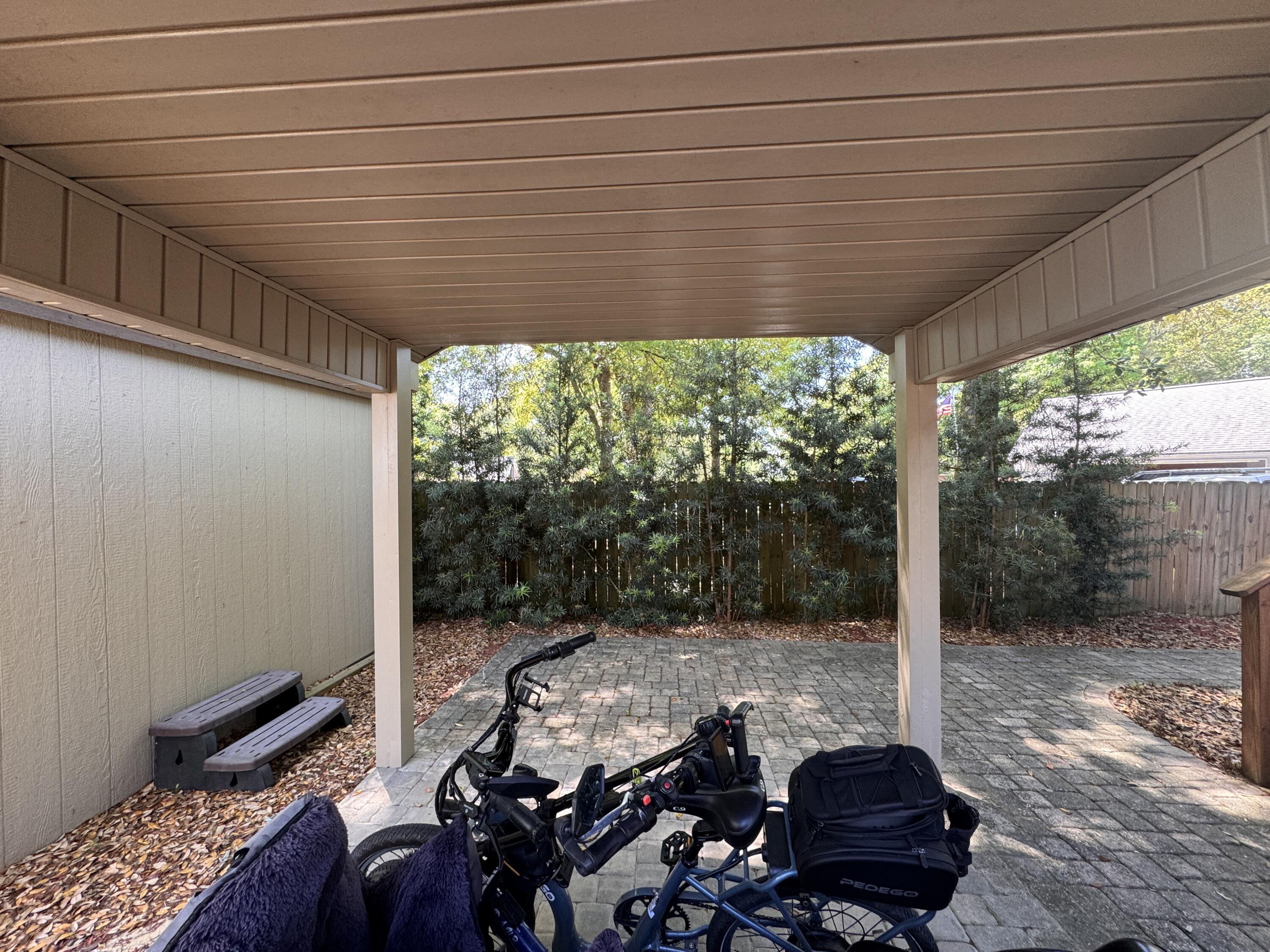 SAVANNAH OAKS - Residential Lease