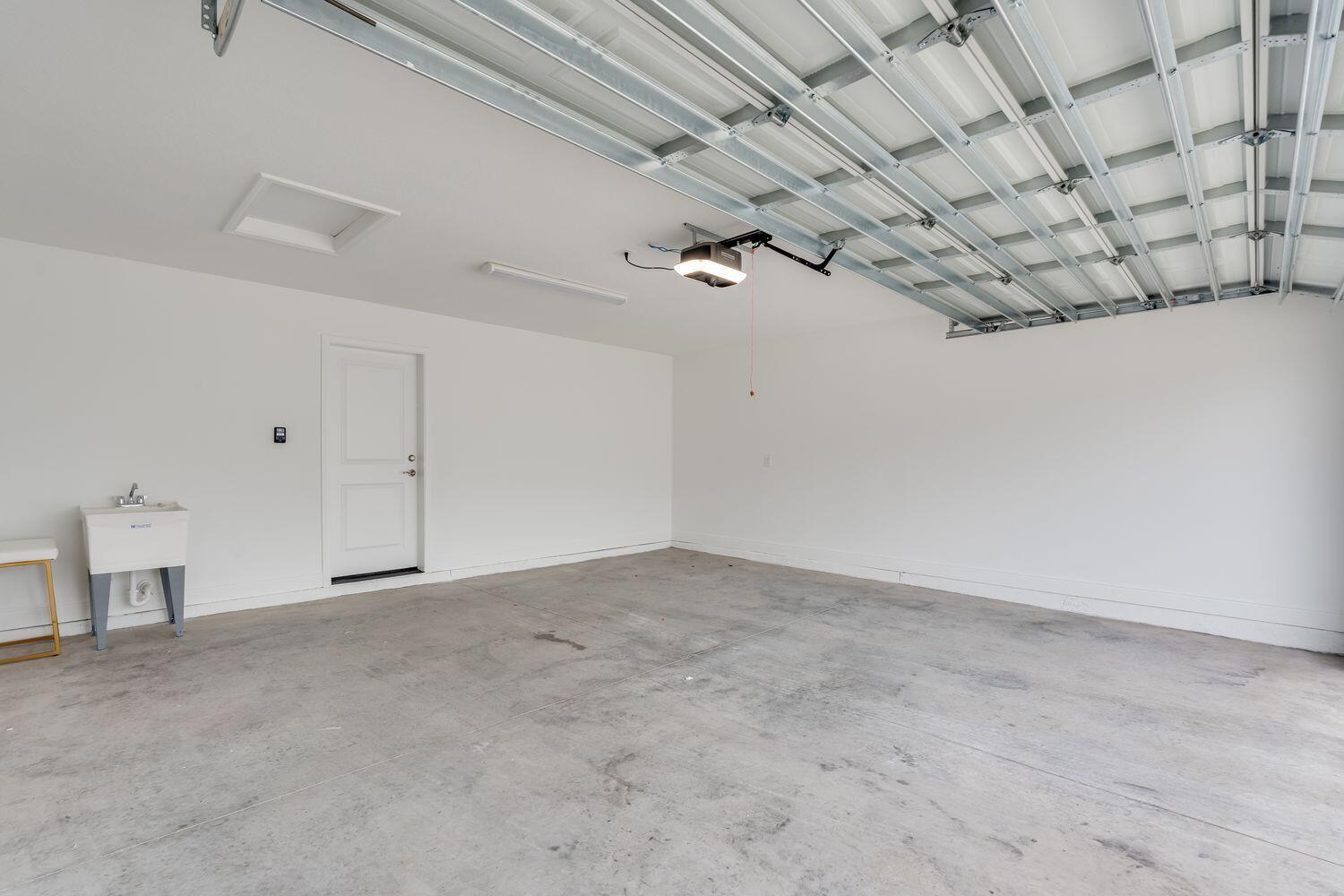 LATITUDE AT WATERSOUND - Residential Lease