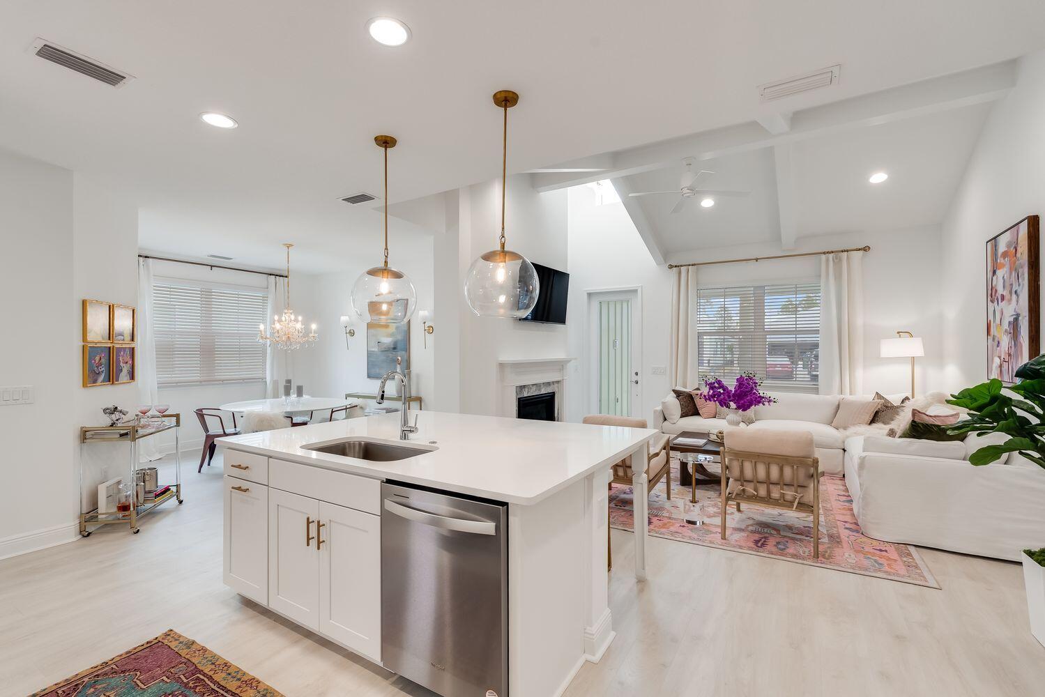 LATITUDE AT WATERSOUND - Residential Lease