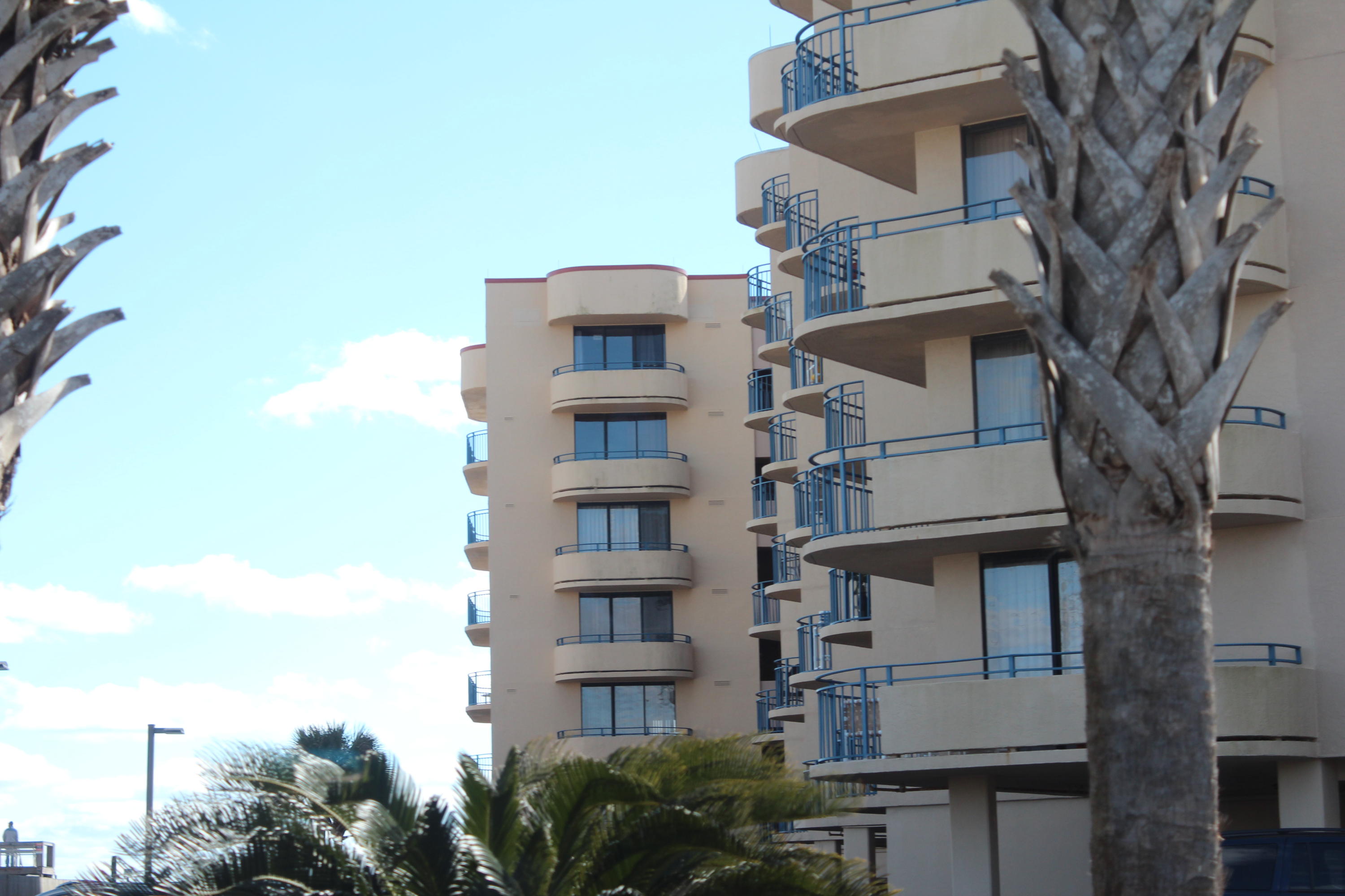 NAUTILUS CONDO - Residential