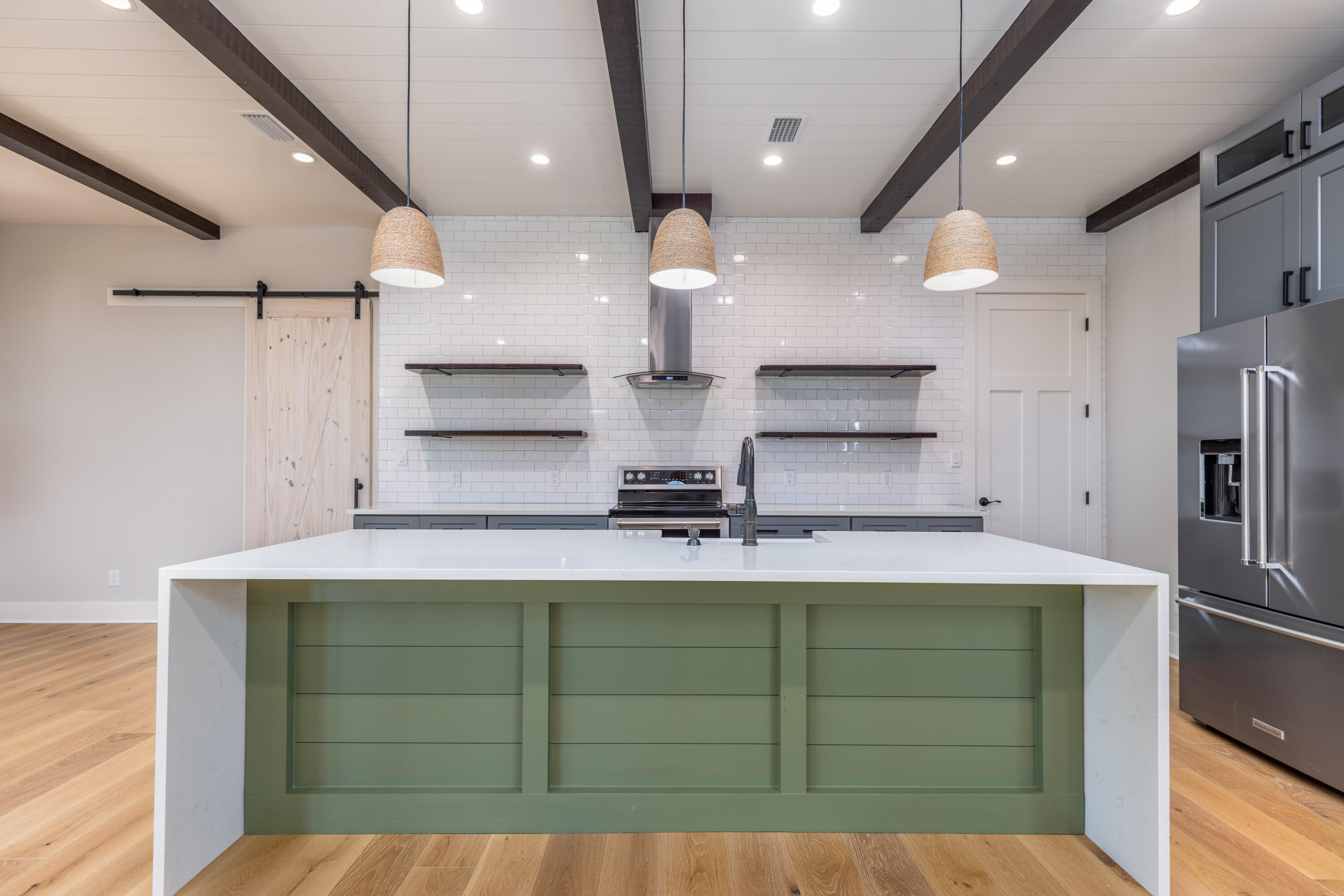 NO RECORDED SUBDIVISION - Residential