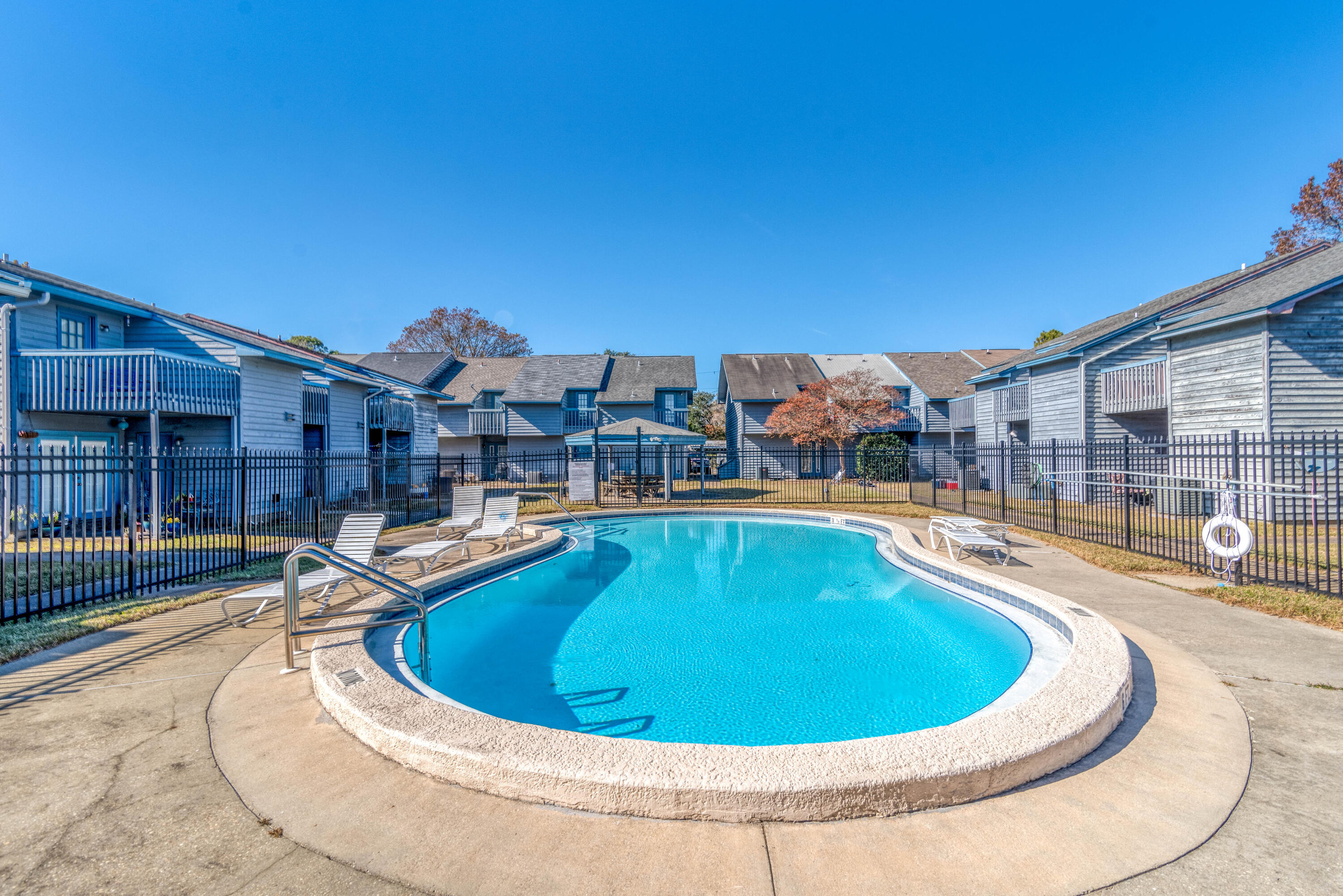 BROWNSVILLE STATION 3 - Residential