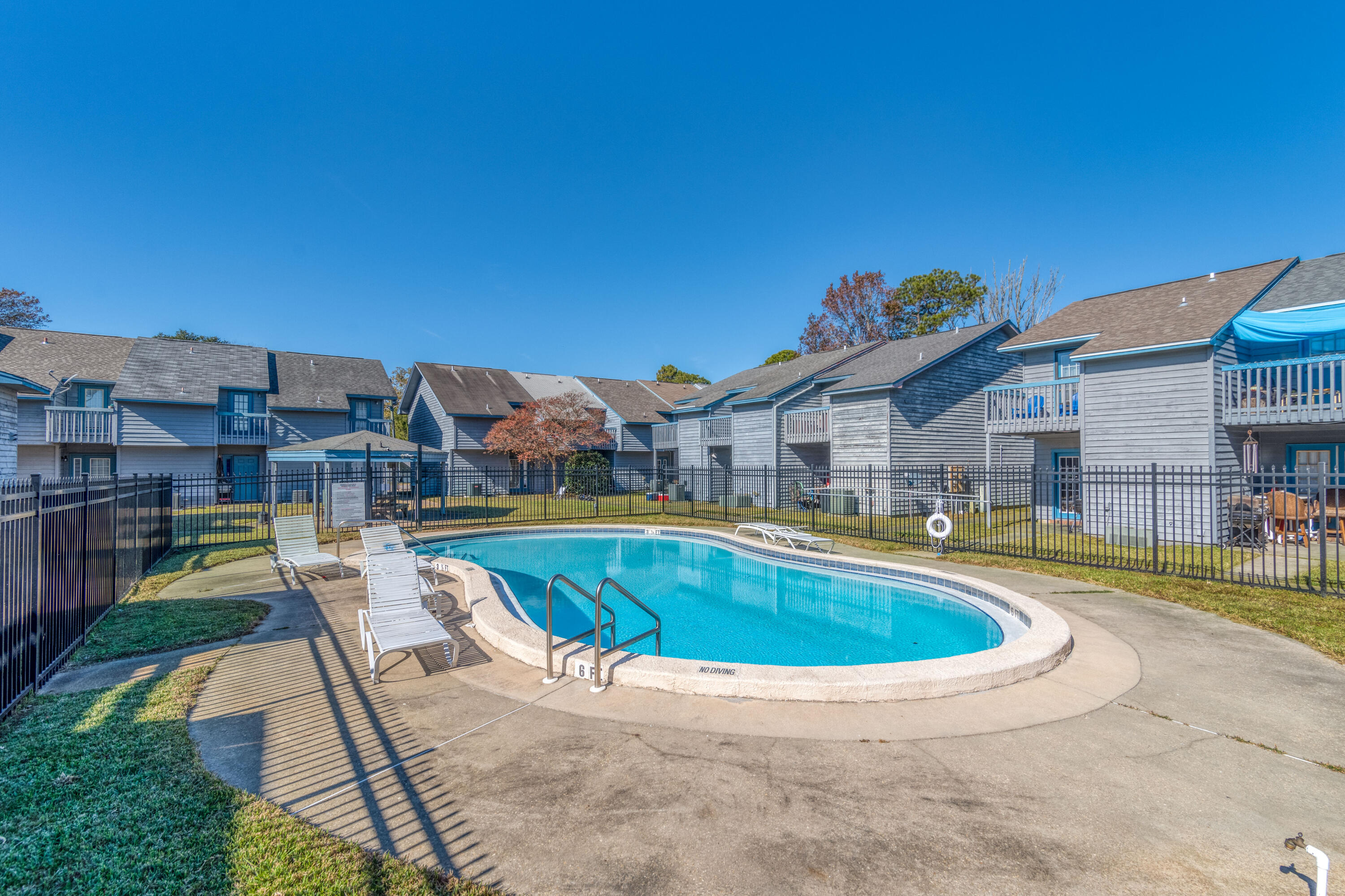 BROWNSVILLE STATION 3 - Residential