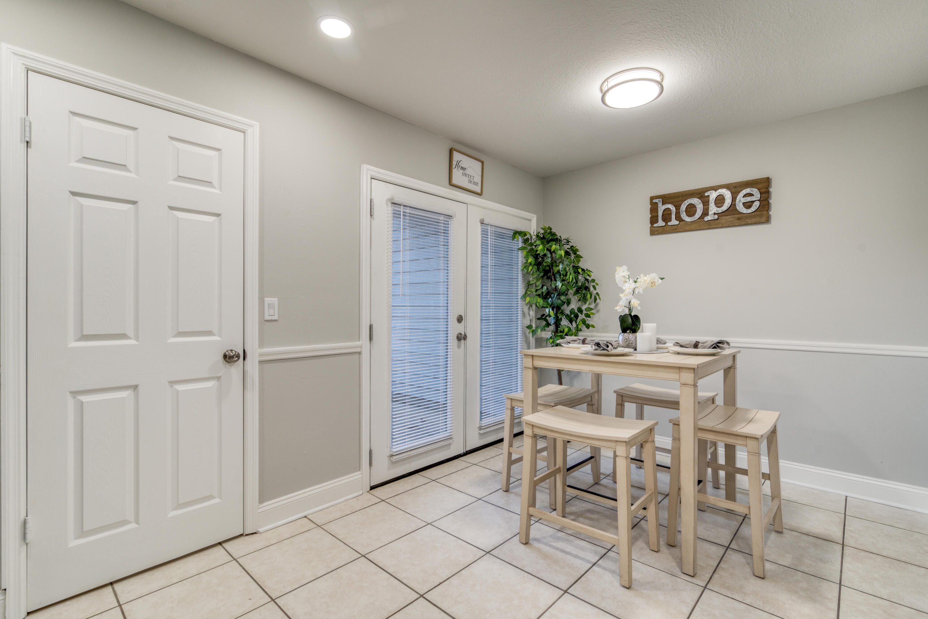 BROWNSVILLE STATION 3 - Residential