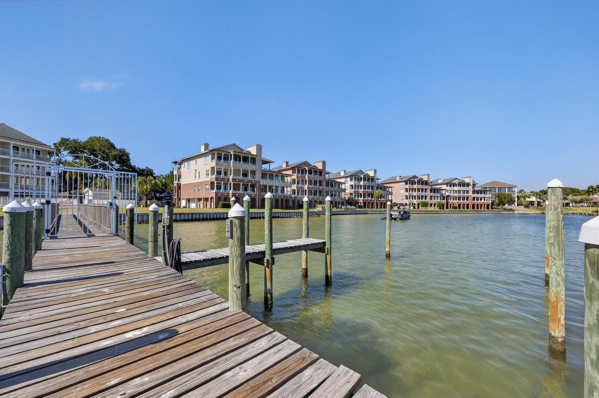 VILLA DI MARE - Residential