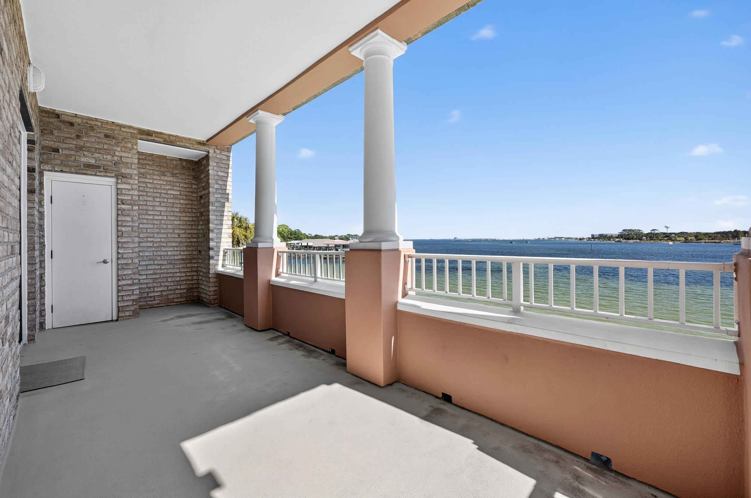 VILLA DI MARE - Residential