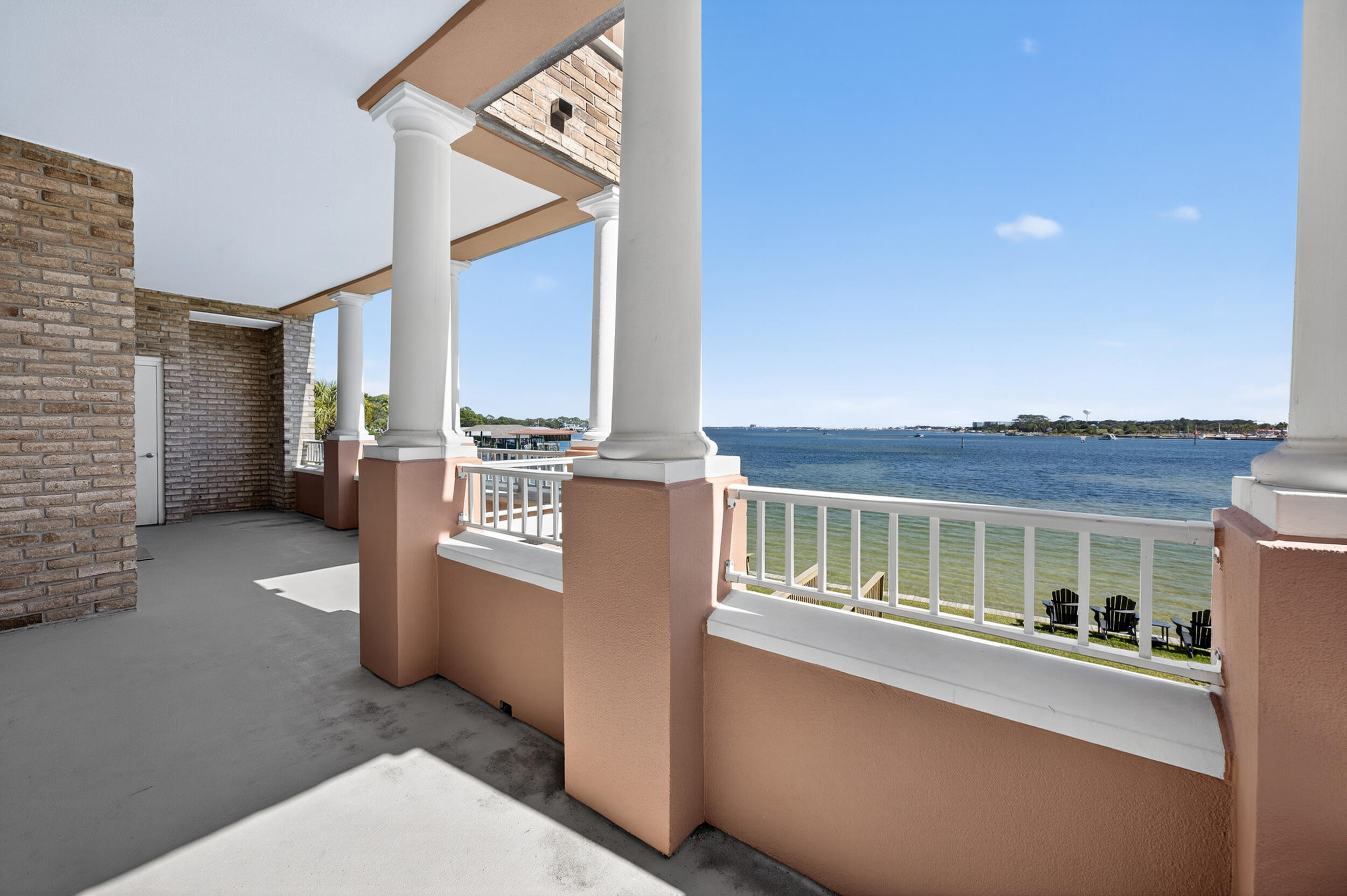 VILLA DI MARE - Residential
