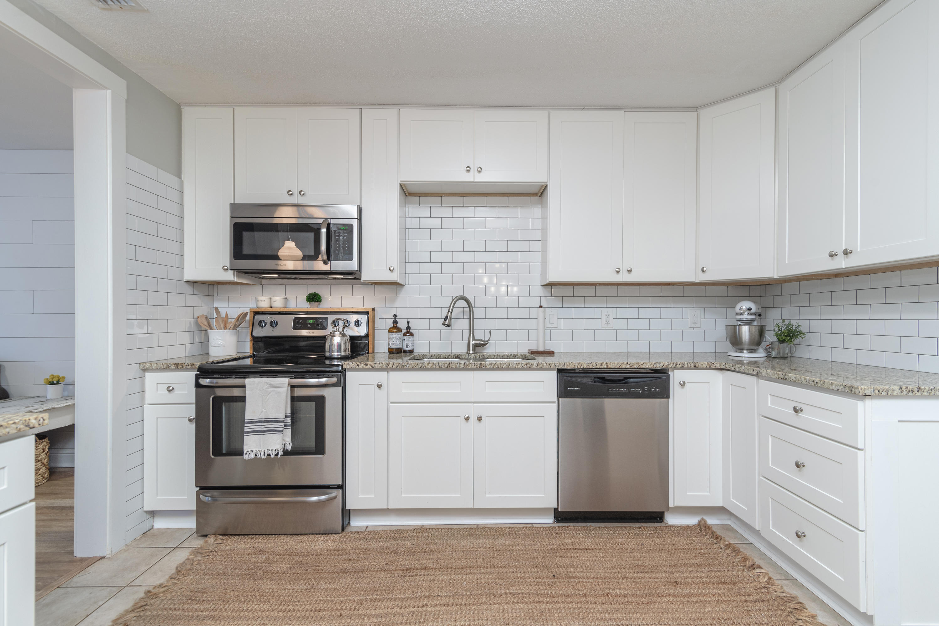 ELLIOTT PT - Residential