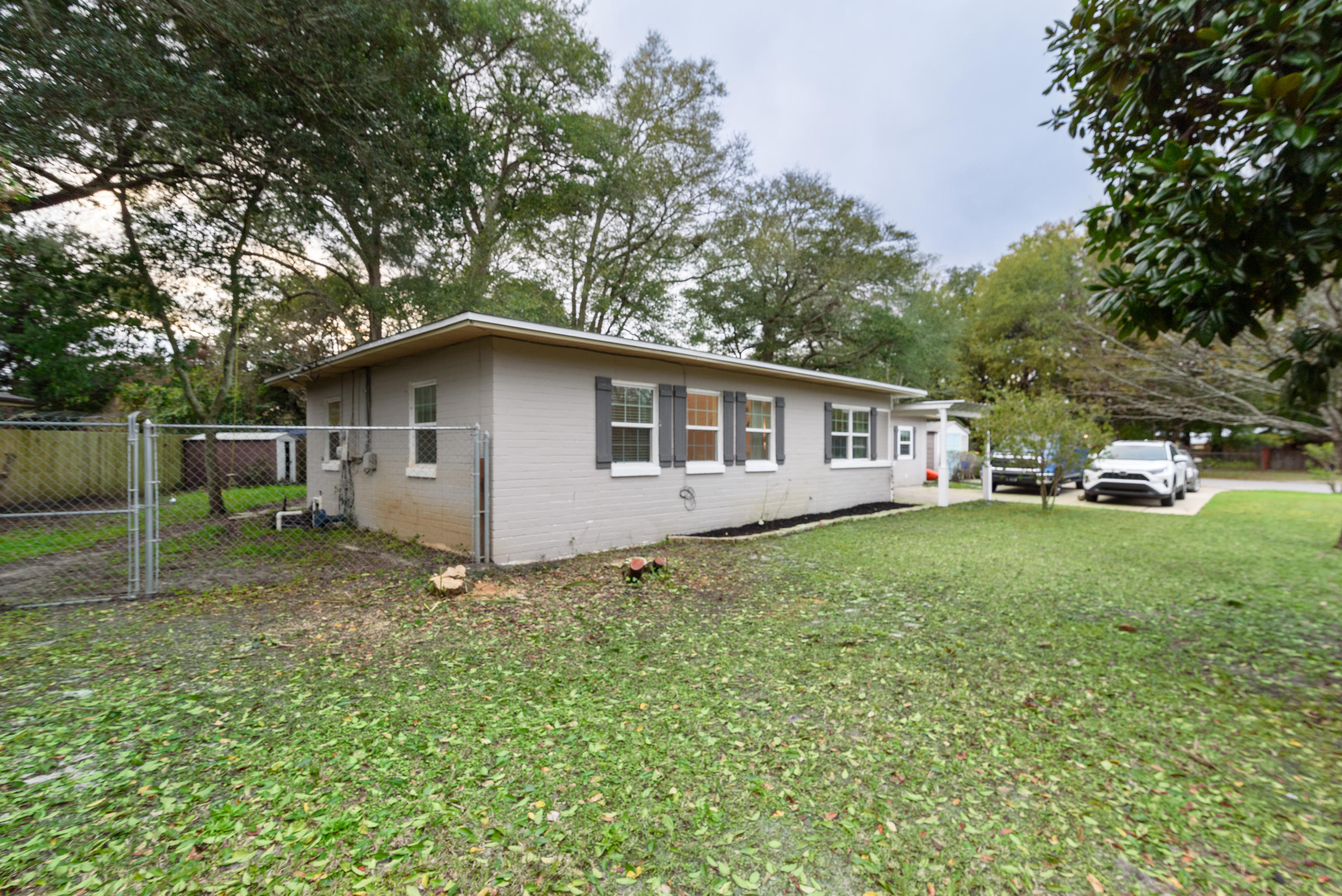 ELLIOTT PT - Residential