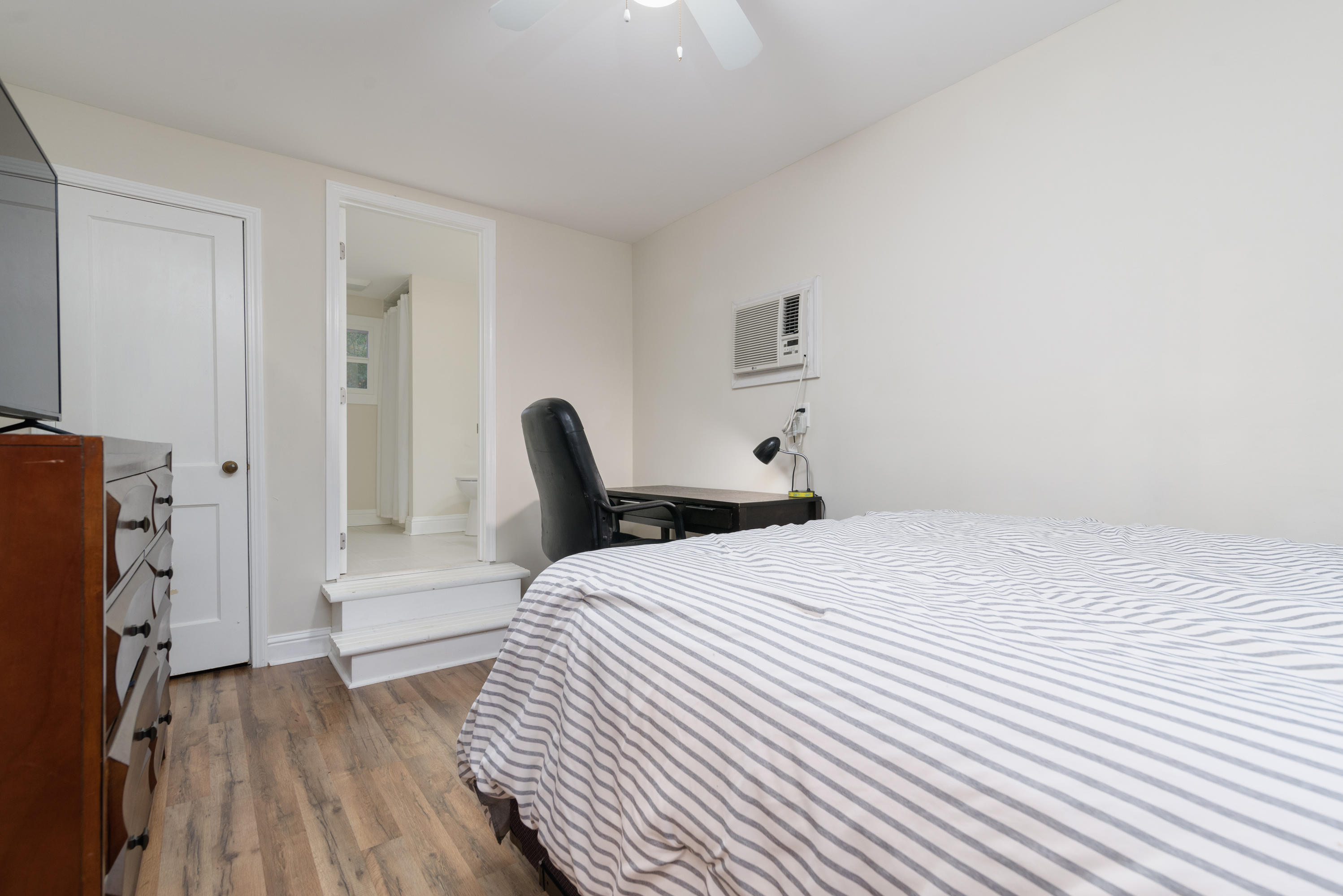 ELLIOTT PT - Residential