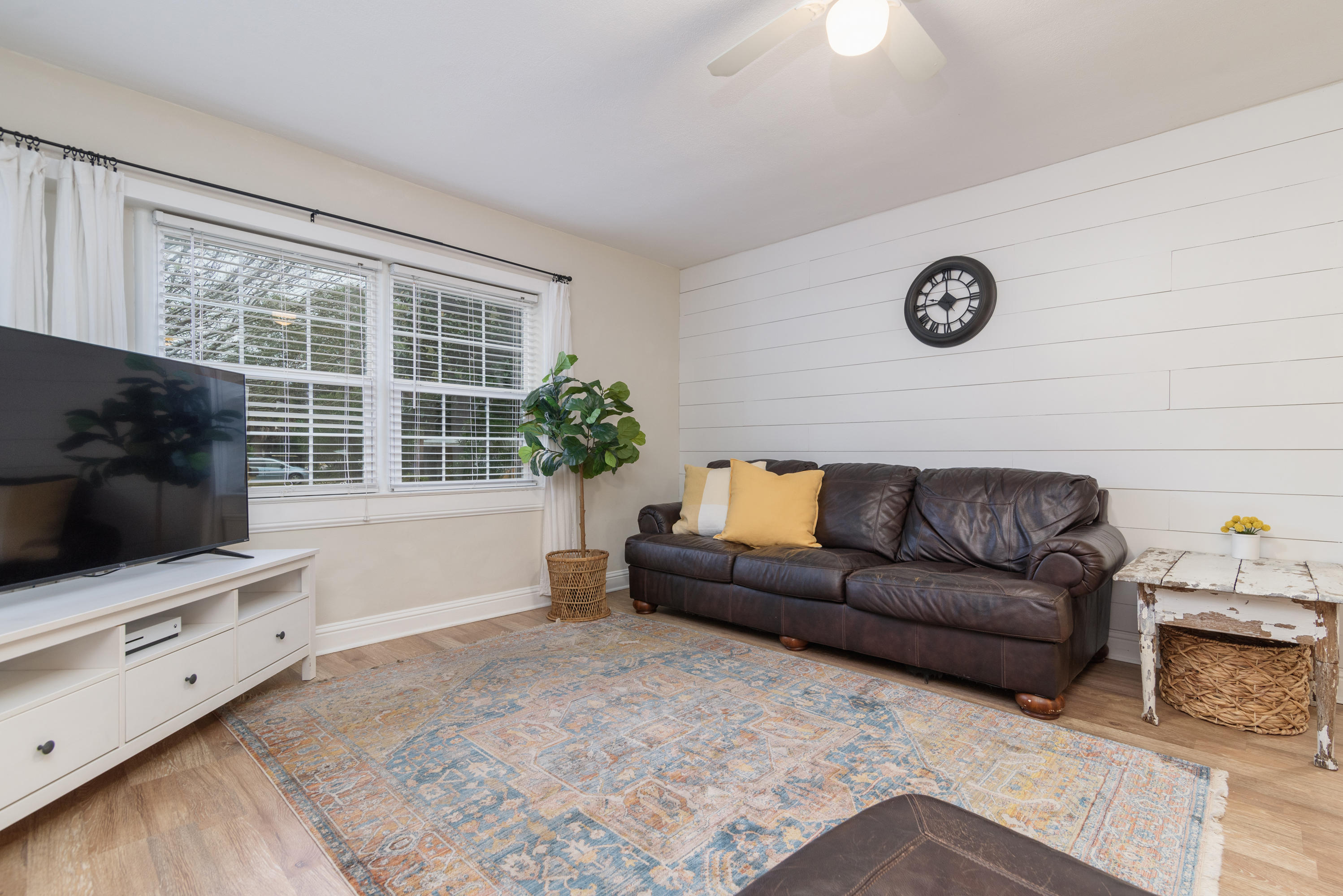 ELLIOTT PT - Residential