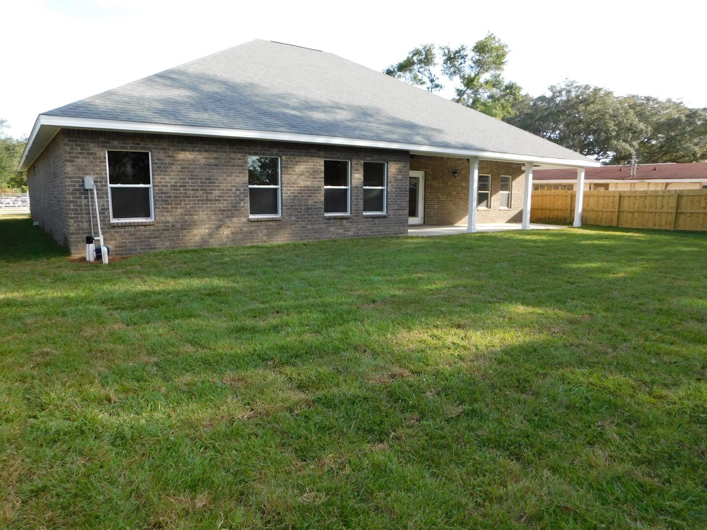 EGLIN HIGHWAY S/D - Residential