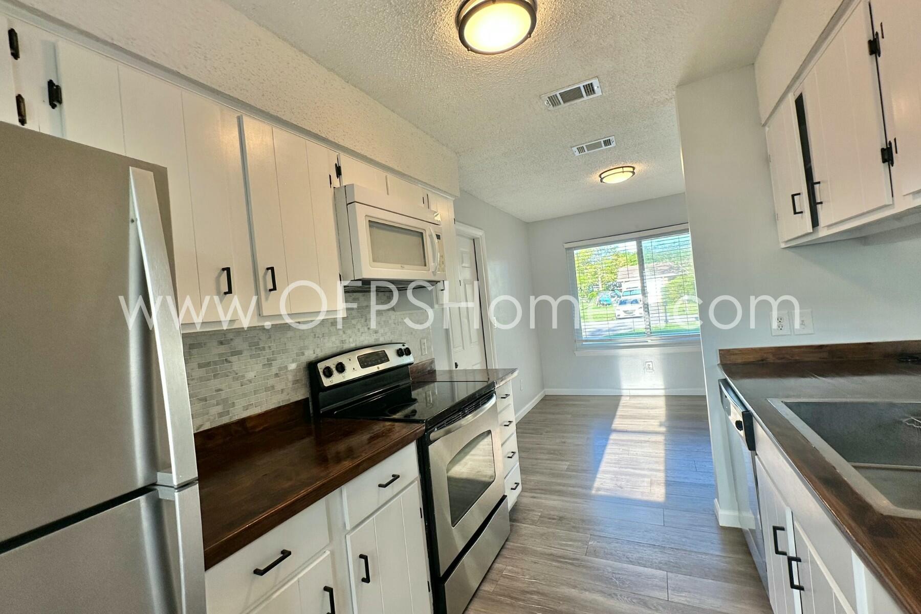 PINE MEADOWS - Residential Lease