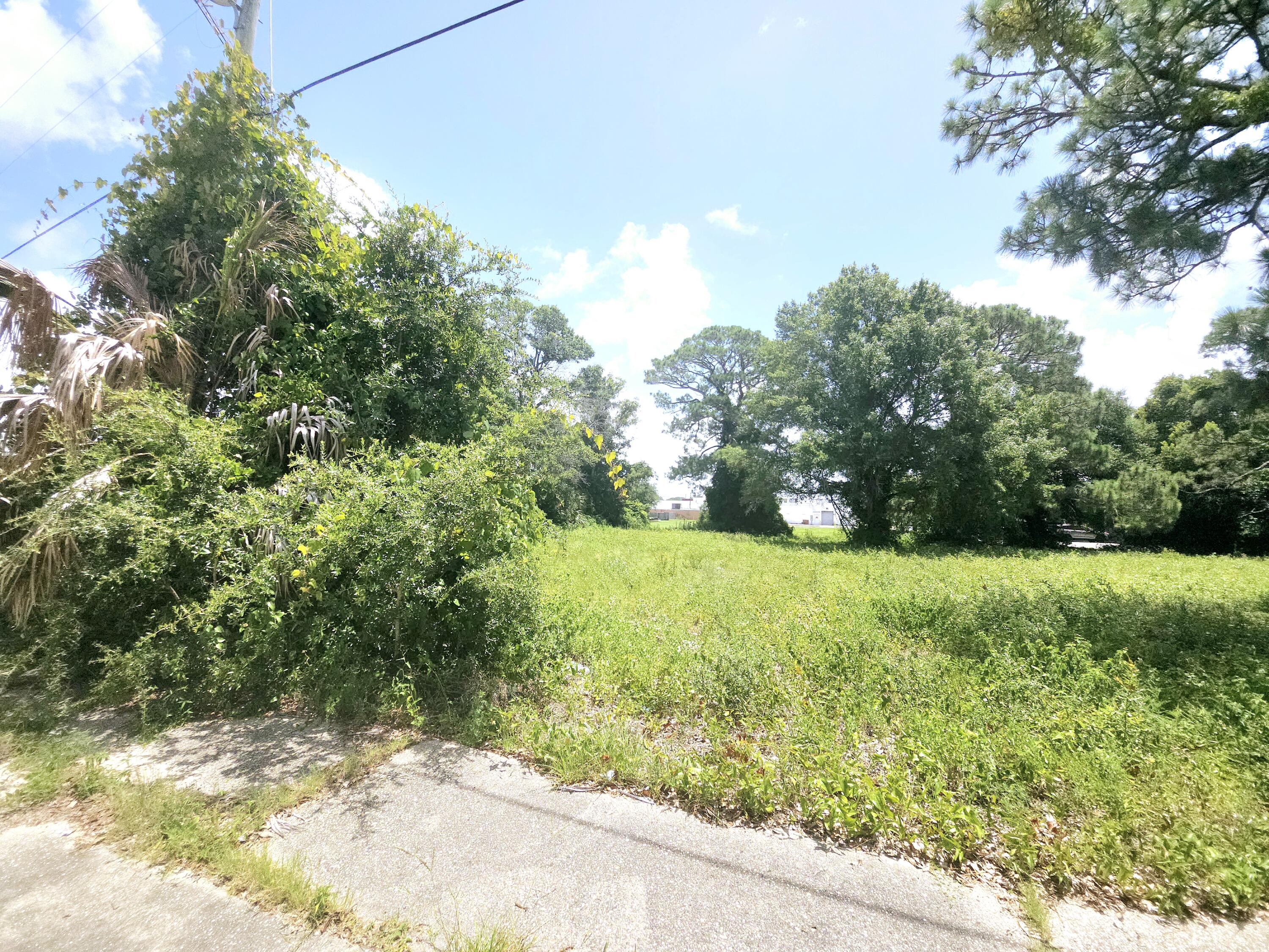 BROOKS ADDN TO FORT WALTON BEACH - Land